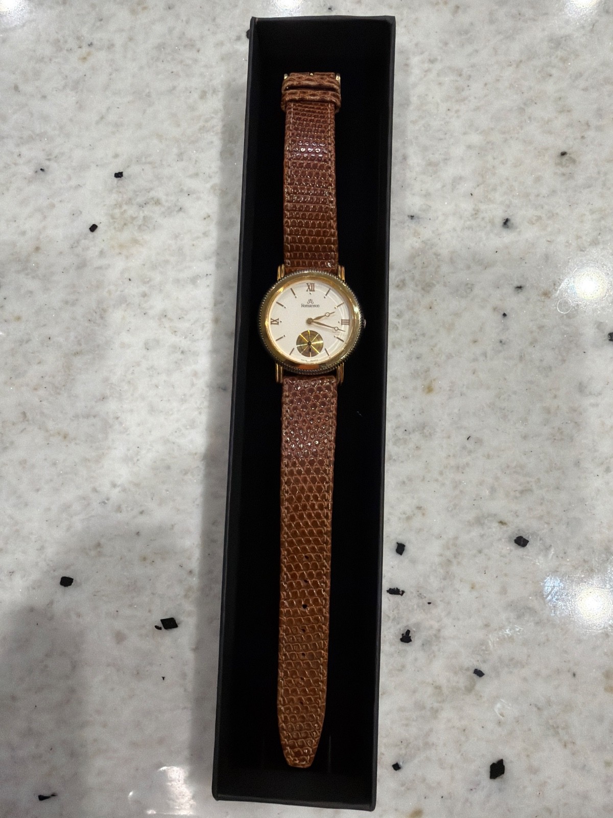 ICONIC ROMANSON LUXURY WATCH GOLD BEZEL LATIN CASE & SUB-SECOND