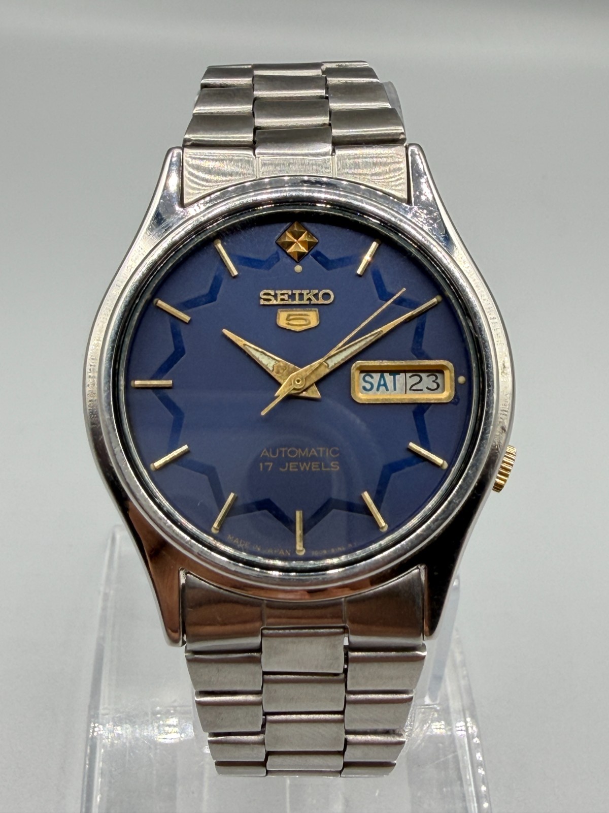 Vintage Seiko 5 Automatic 7009 Men’s Watch 17Jewels Blue Dial 36mm DayDate Japan