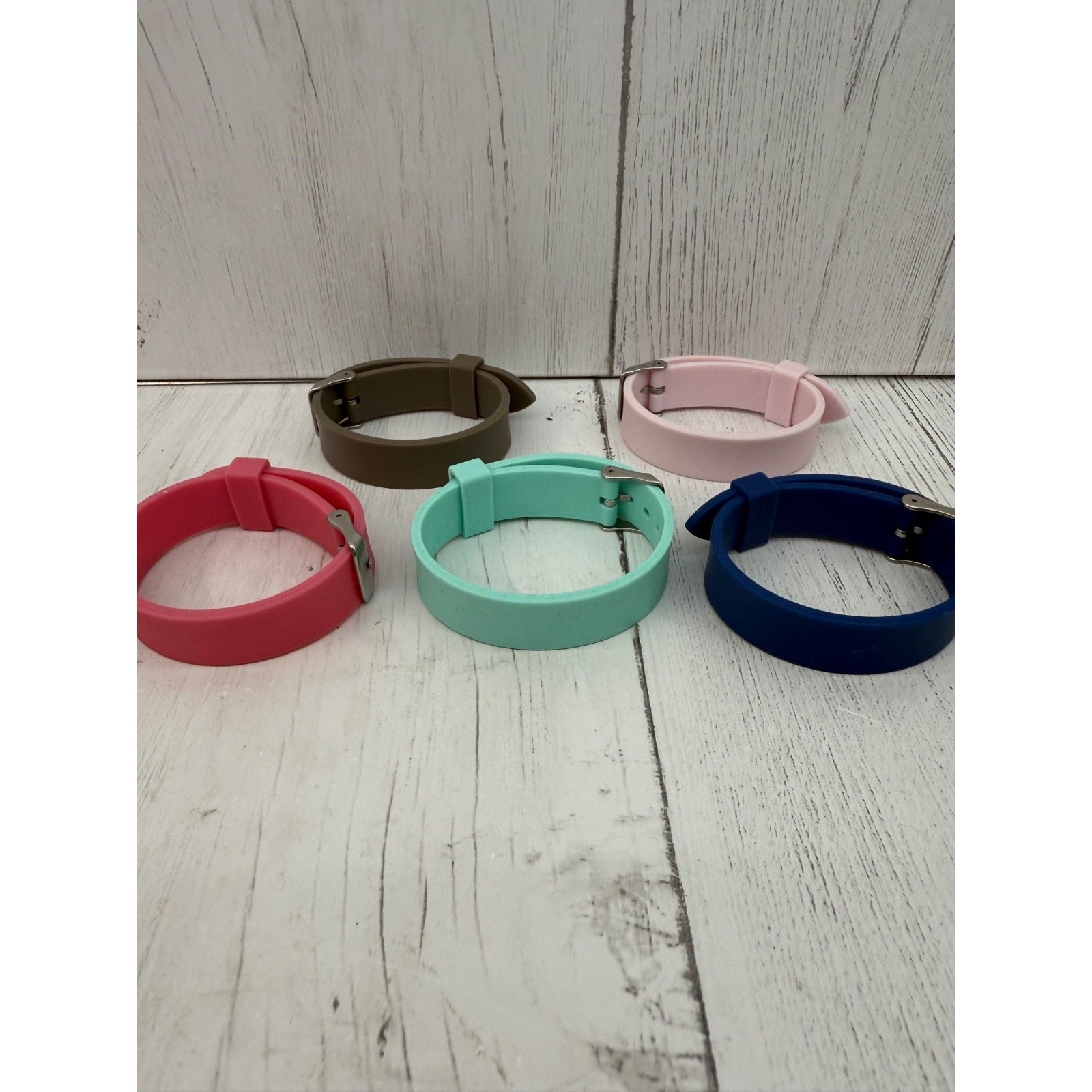 Watch 12 Interchangeable Silicone Rubber Bands NEW BATTERY Blue Pink Beach Cats