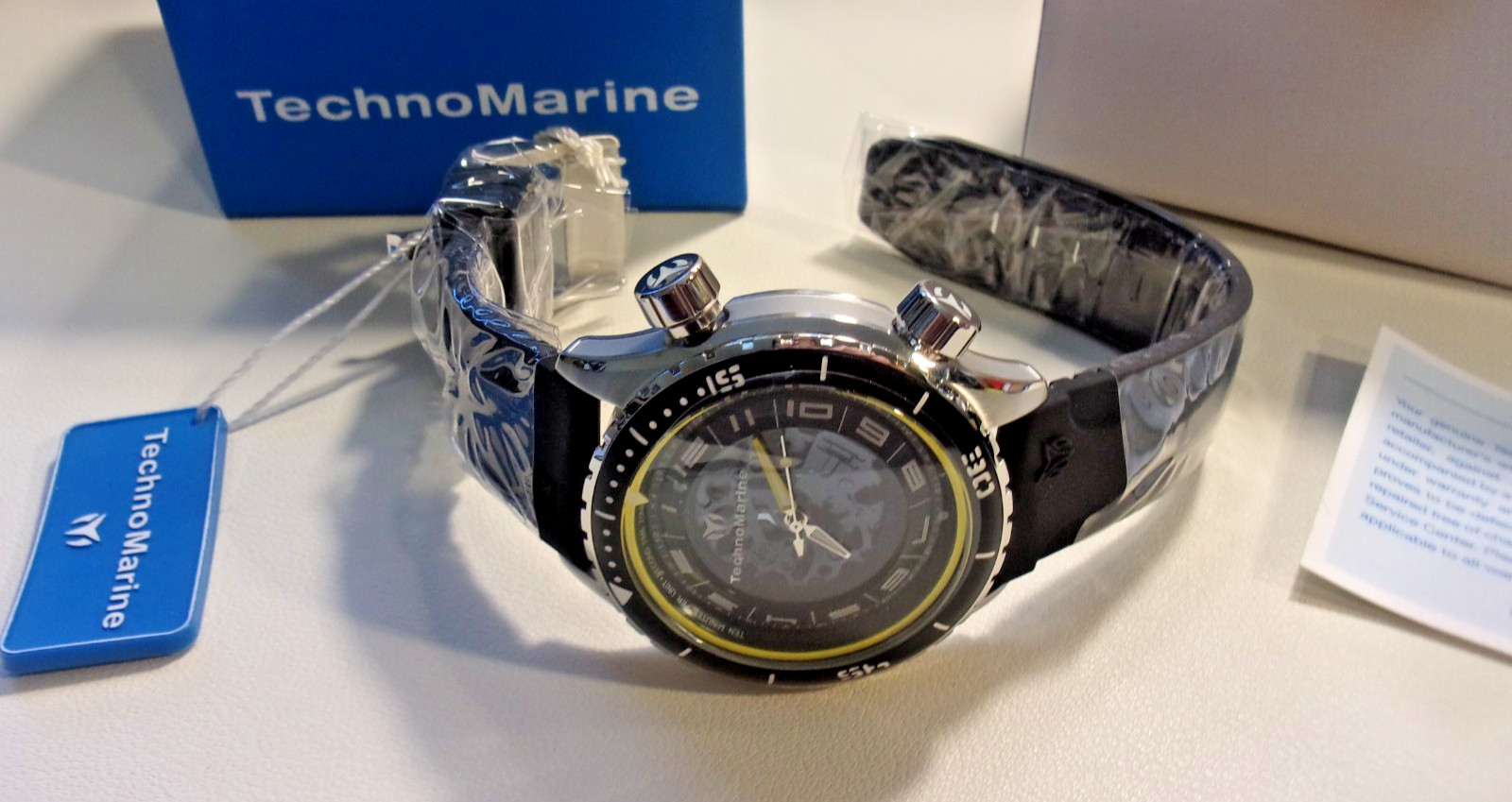 TechnoMarine automatic dual zone. Rotating inner ring. NH70A. 45mm. New in box.