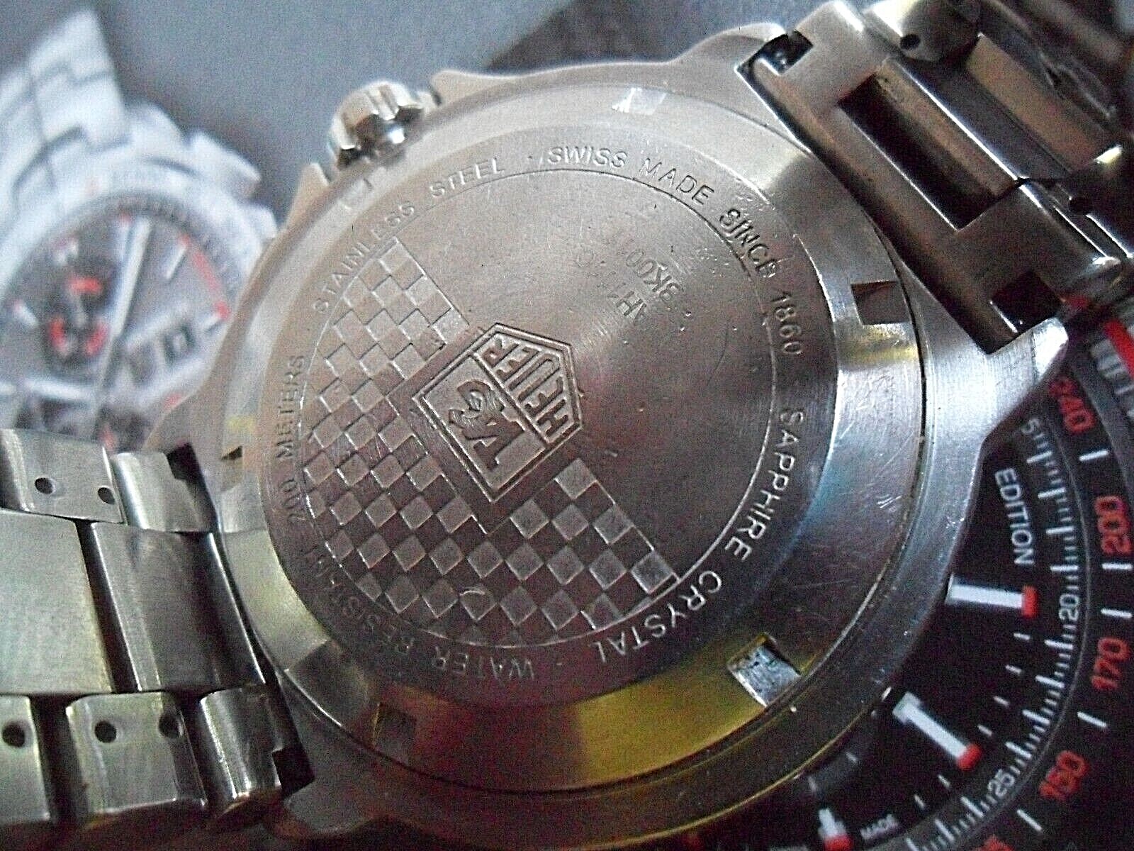 Men’s TAG Heuer Formula 1 200M Professional Swiss Quartz Diver’s Watch WAH111C