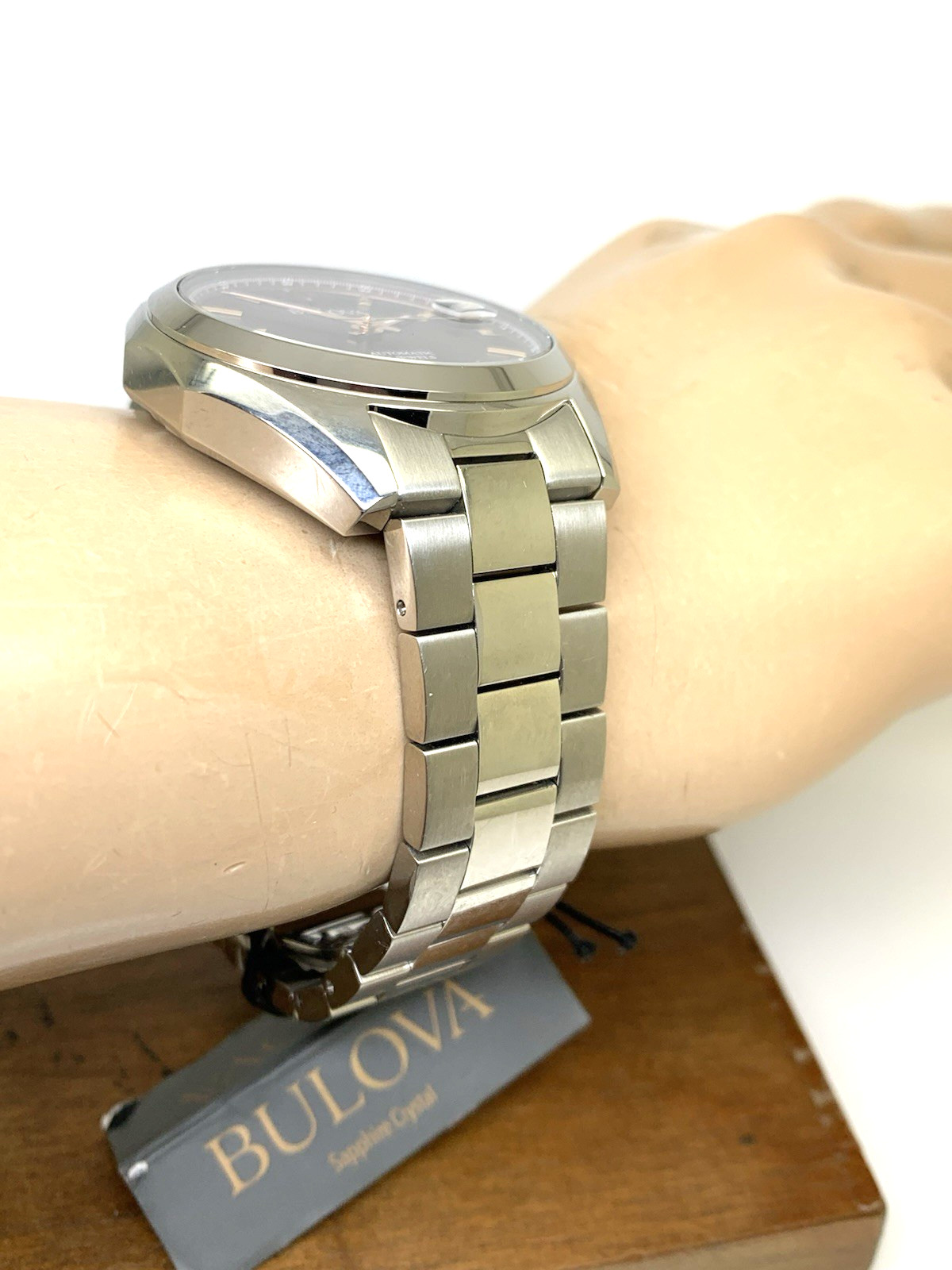 Bulova Men’s Watch 98B422 Automatic Burgundy Dial Silver Stainless Steel 39mm