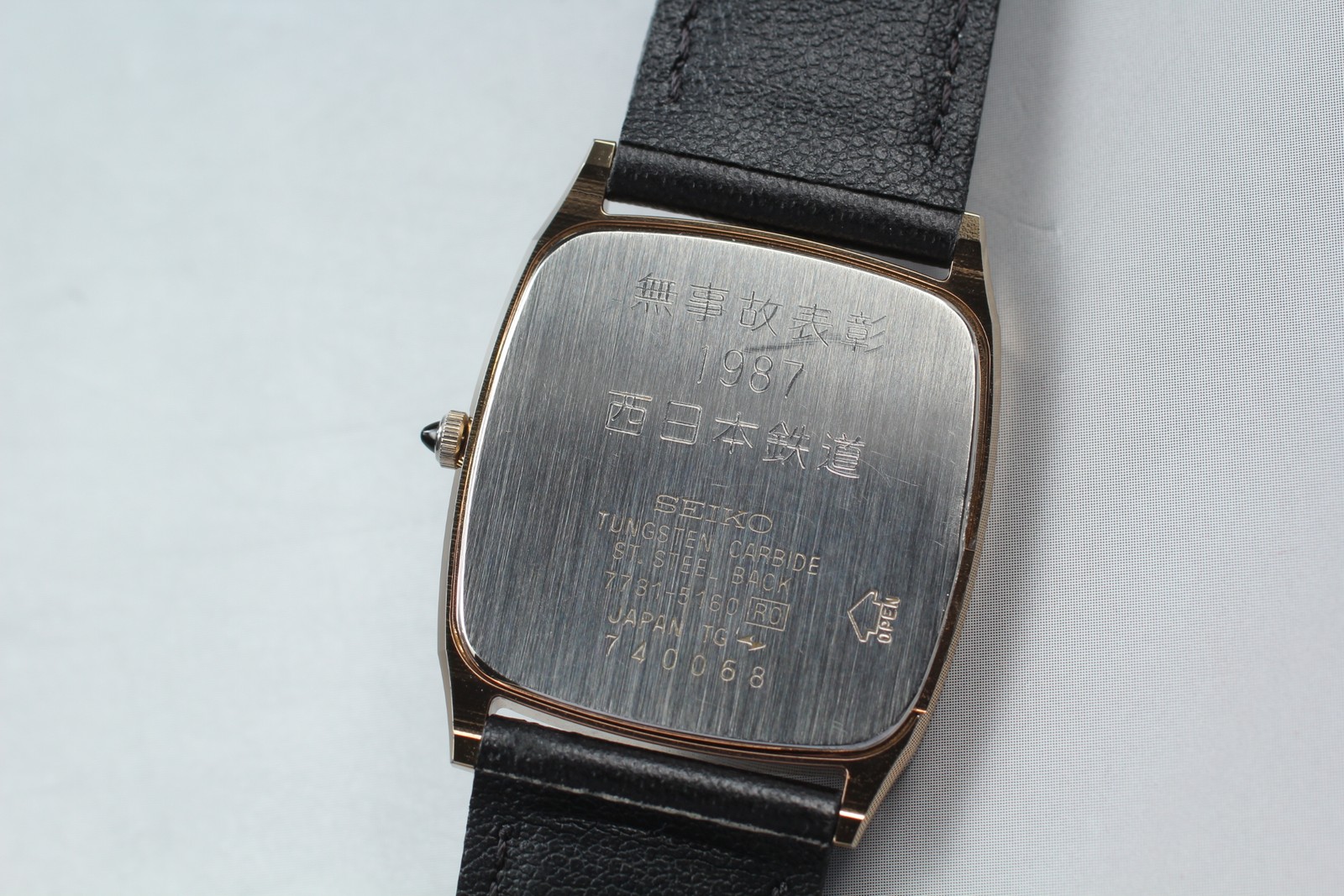 Serviced Vintage 1987 Seiko Dolce 7731-5160 Tungsten Tank Mens Watch From JAPAN