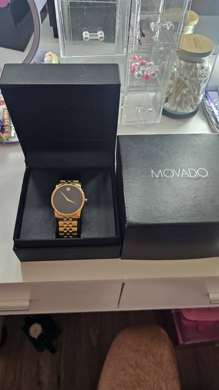 Movado Museum Men’s Quartz Watch Black Dial 40mm Gold Steel Bracelet 3 ATM Box