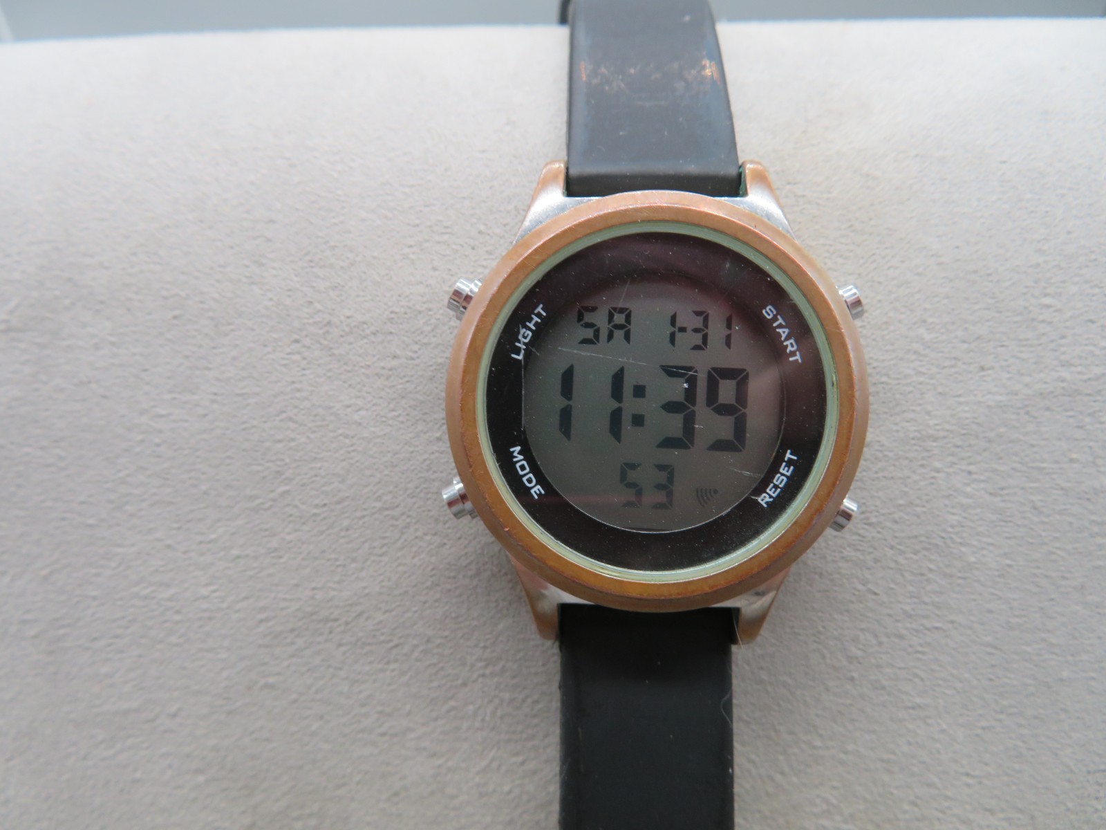 LCD Digital FMD Watch FMDDott90 Black Silicone/Rubber Band