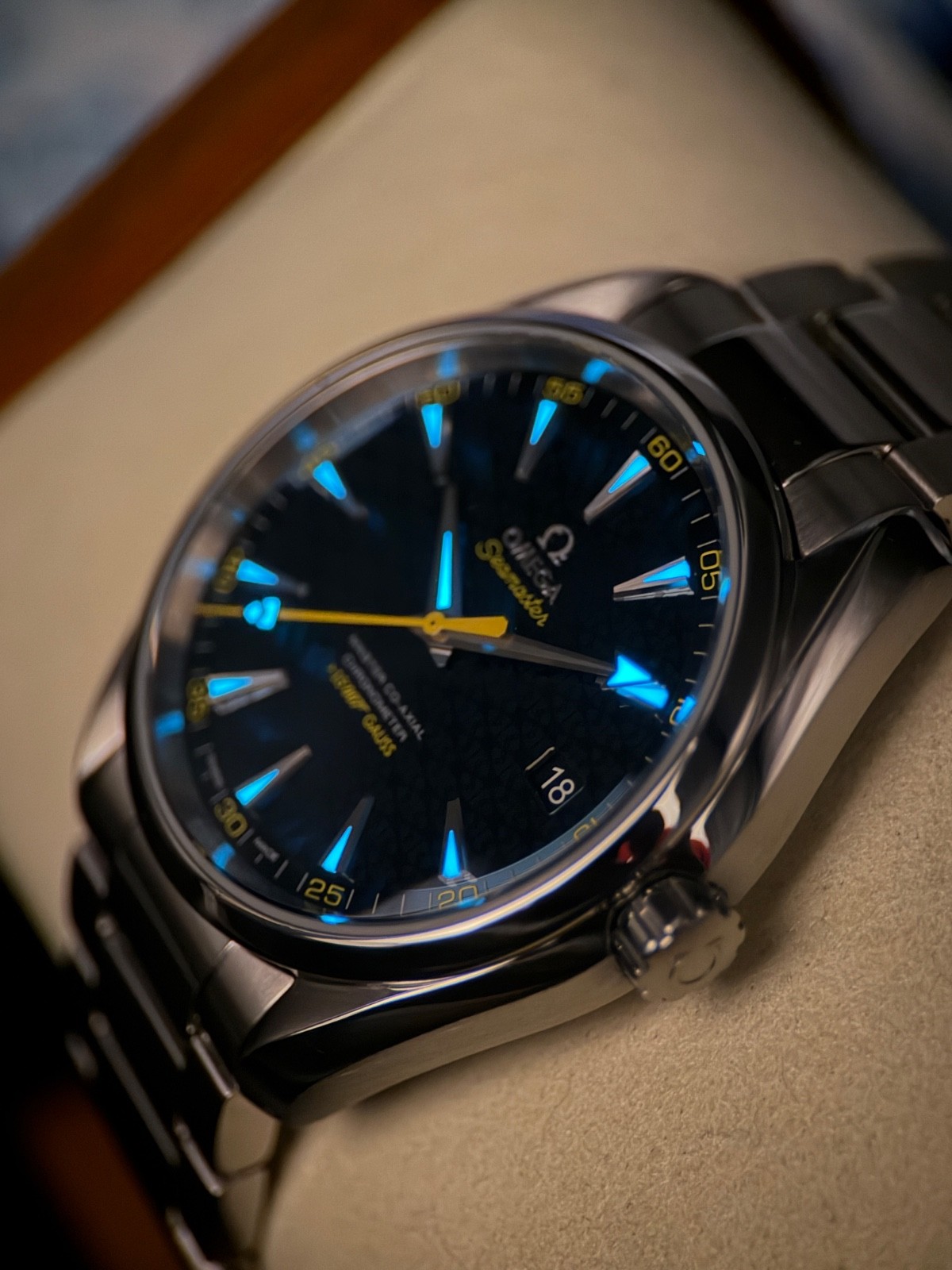 OMEGA Seamaster James Bond Spectre 41.5mm 231.10.42.21.03.004 Limited Edition