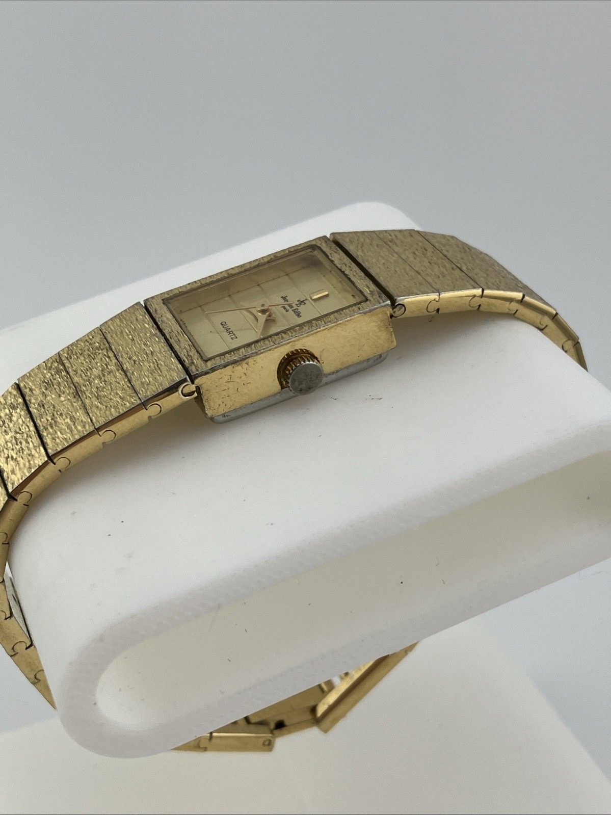 Vtg Jaques Edho Paris Ladies 15mm Watch Gold Tone Rectangle Dial 5.75″ – RUNS