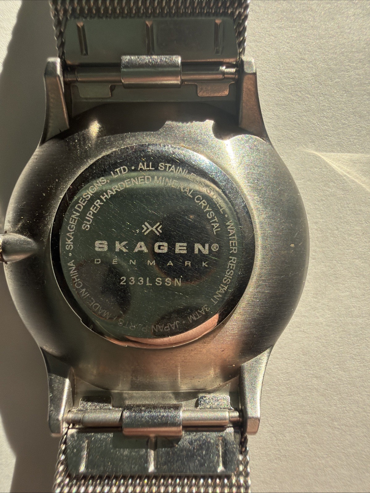 SKAGEN 233LSSN DENMARK 34mm SLIM TITANIUM WATCH BLUE DIAL NEW BATTERY