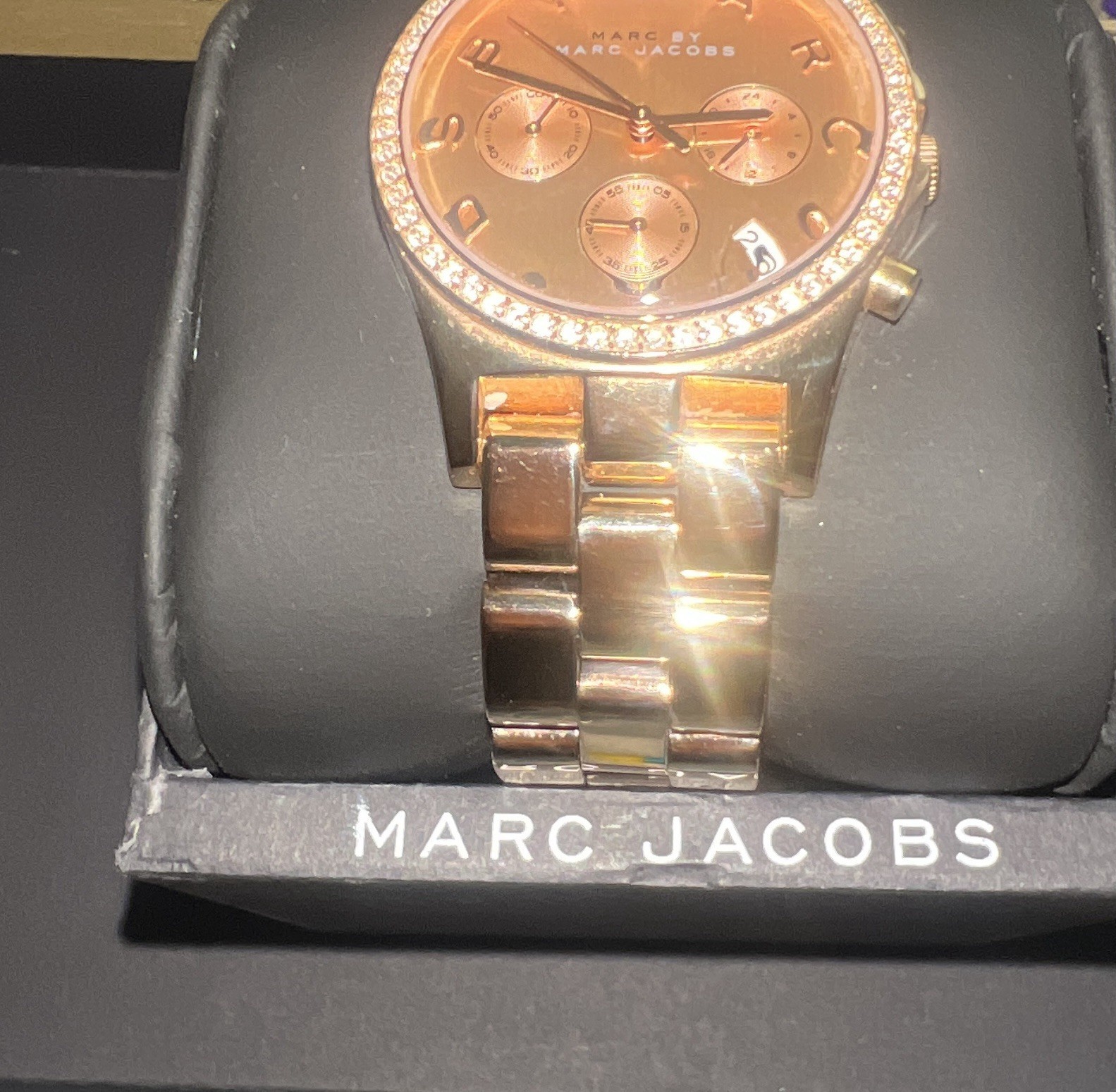 Marc by Marc Jacobs MBM3307 Rose Gold Quartz Watch Crystal Bezel Date Box