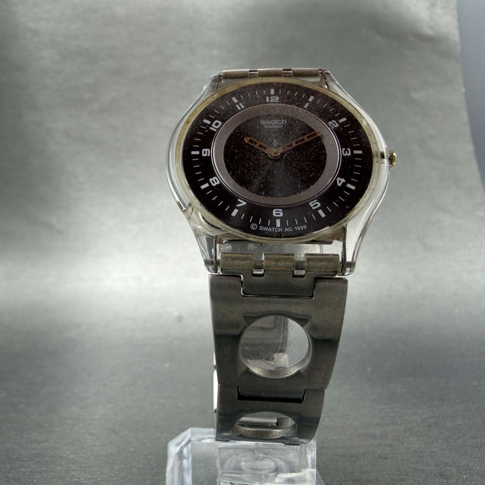 Swatch Skin Simple Like Watch Men 34mm Gray Dial Clear Case Round New Battery A