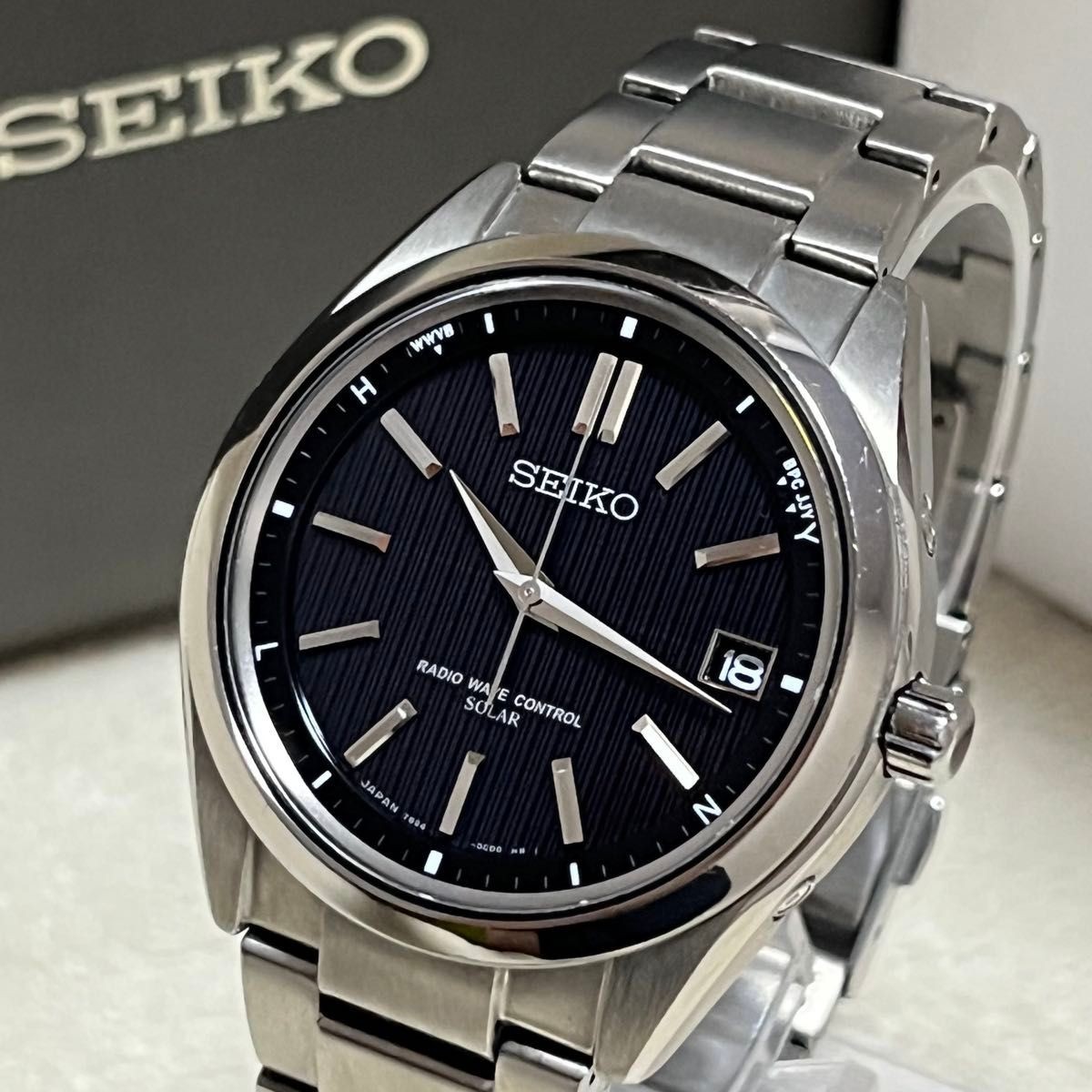 Excellent Condition SEIKO BRIGHTZ Radio Solar Lightweight Titanium Wristwatch SA