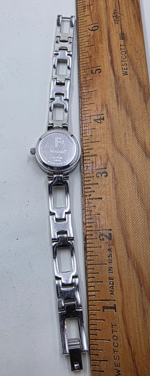 Vintage (2000) Fossil F2 Model ES-9388 Blue Dial Stainless Steel