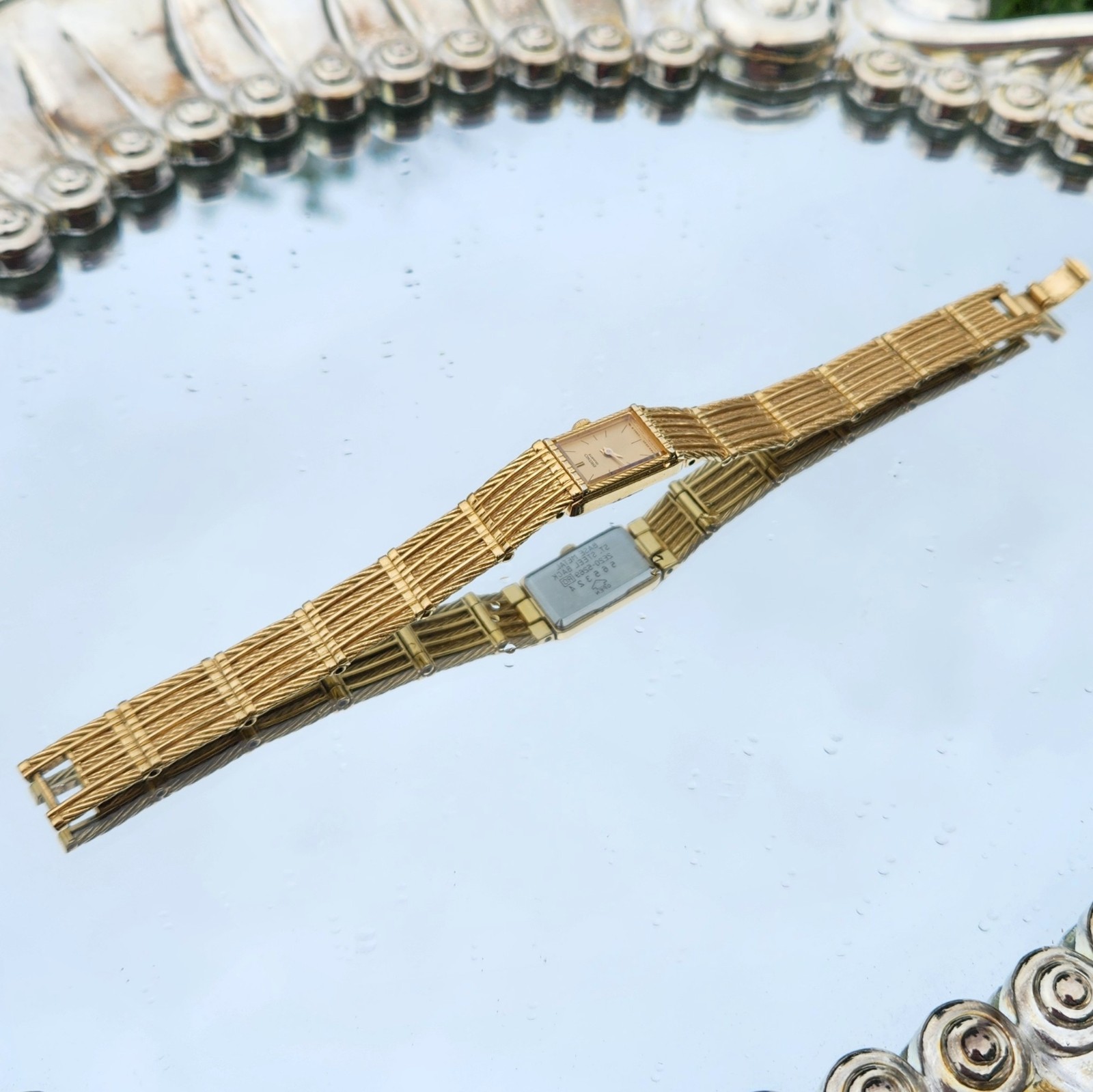 Vintage 90s Seiko Gold Tone Quartz Watch