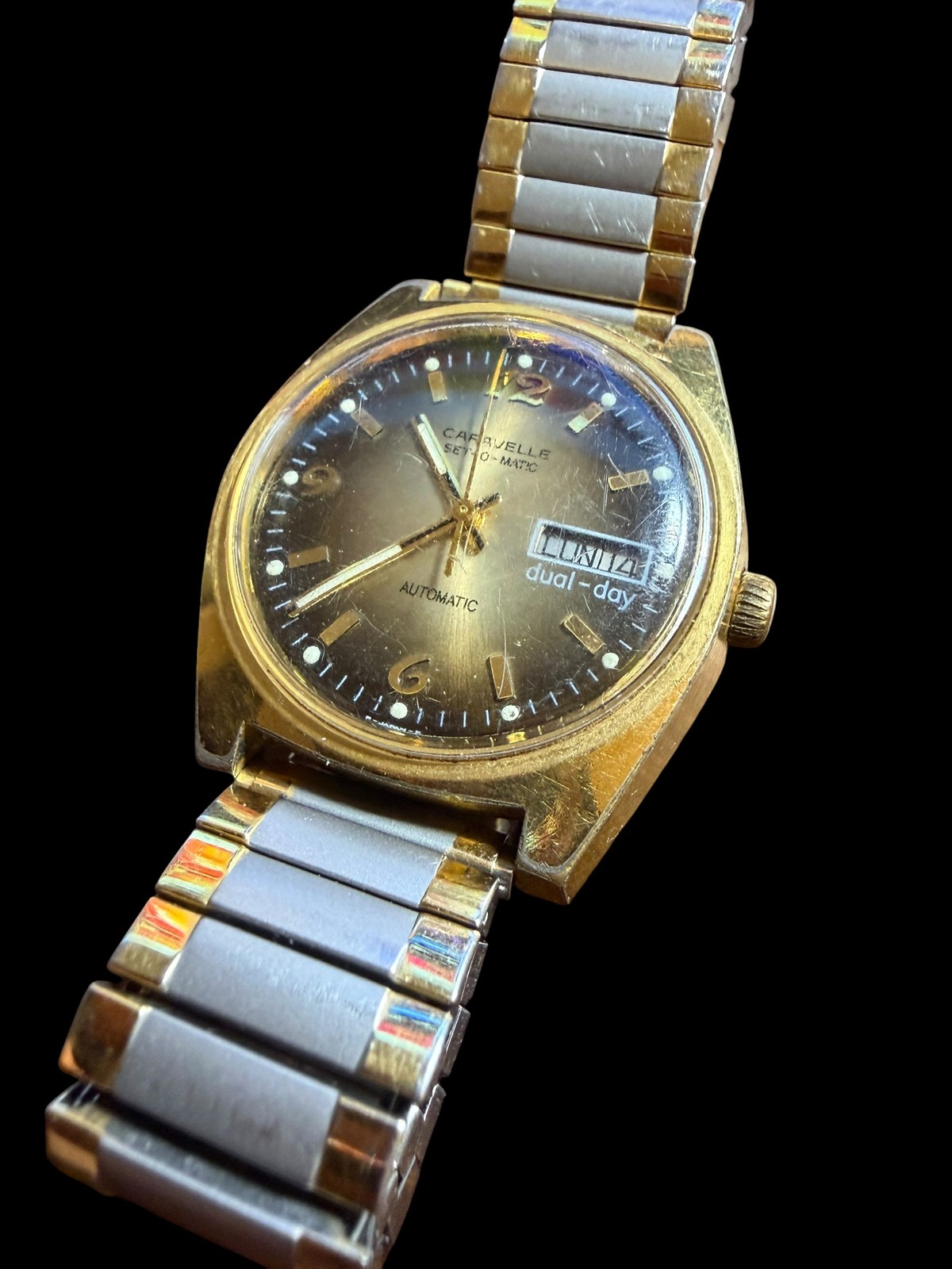 Vintage Caravelle Set-O-Matic Automatic Dual-Day Men’s Watch Gold Tone Two-Tone