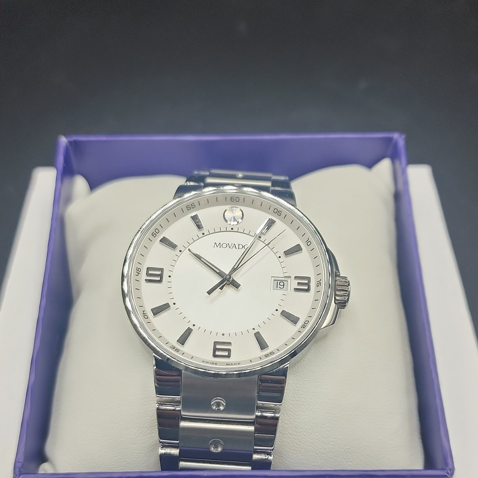 Movado SE Pilot Men’s 42mm Silver Dial Quartz Stainless Bracelet Date Box