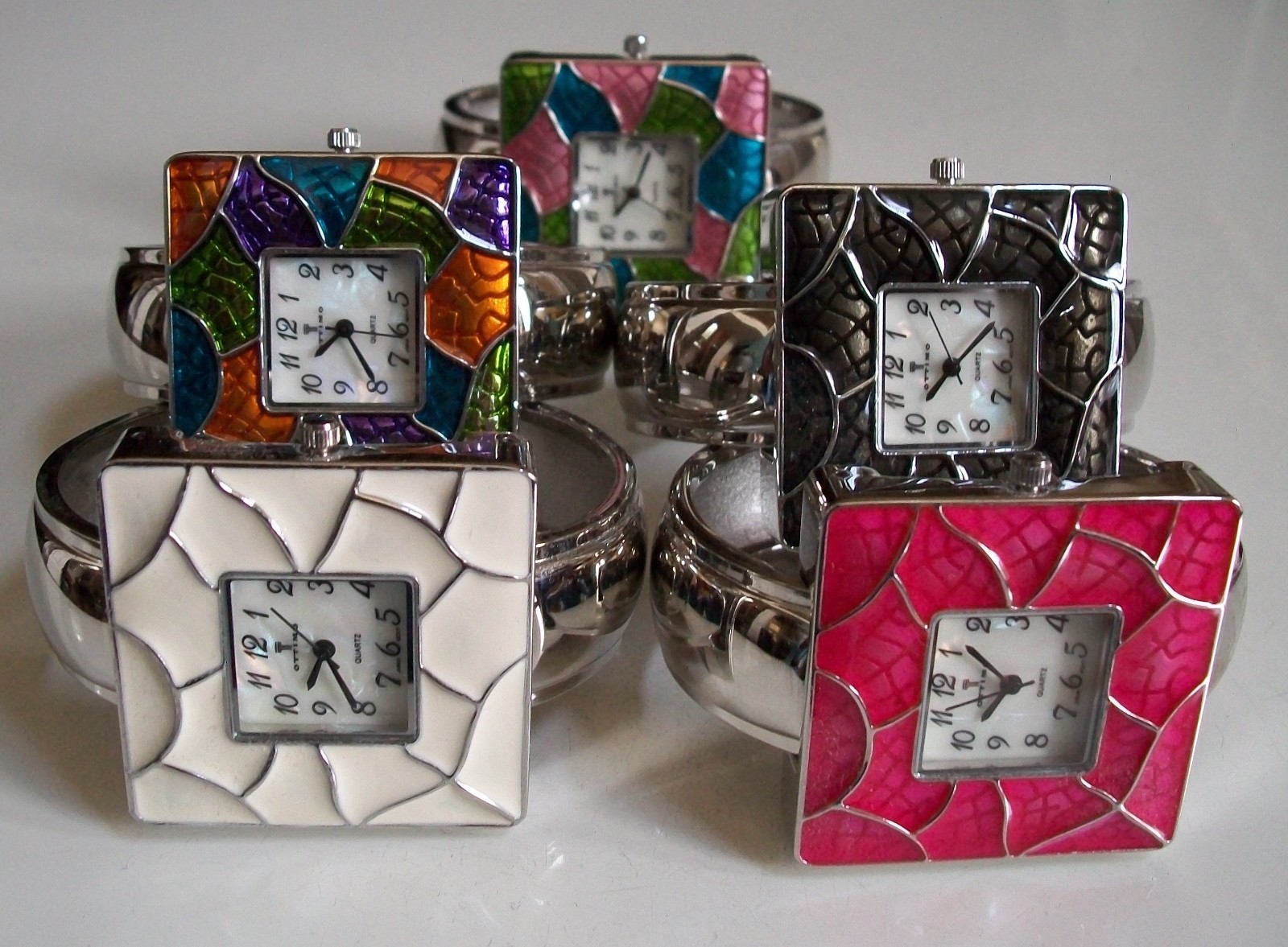 Women’s pink, black, multicolor & silver finish number dial fashion watch