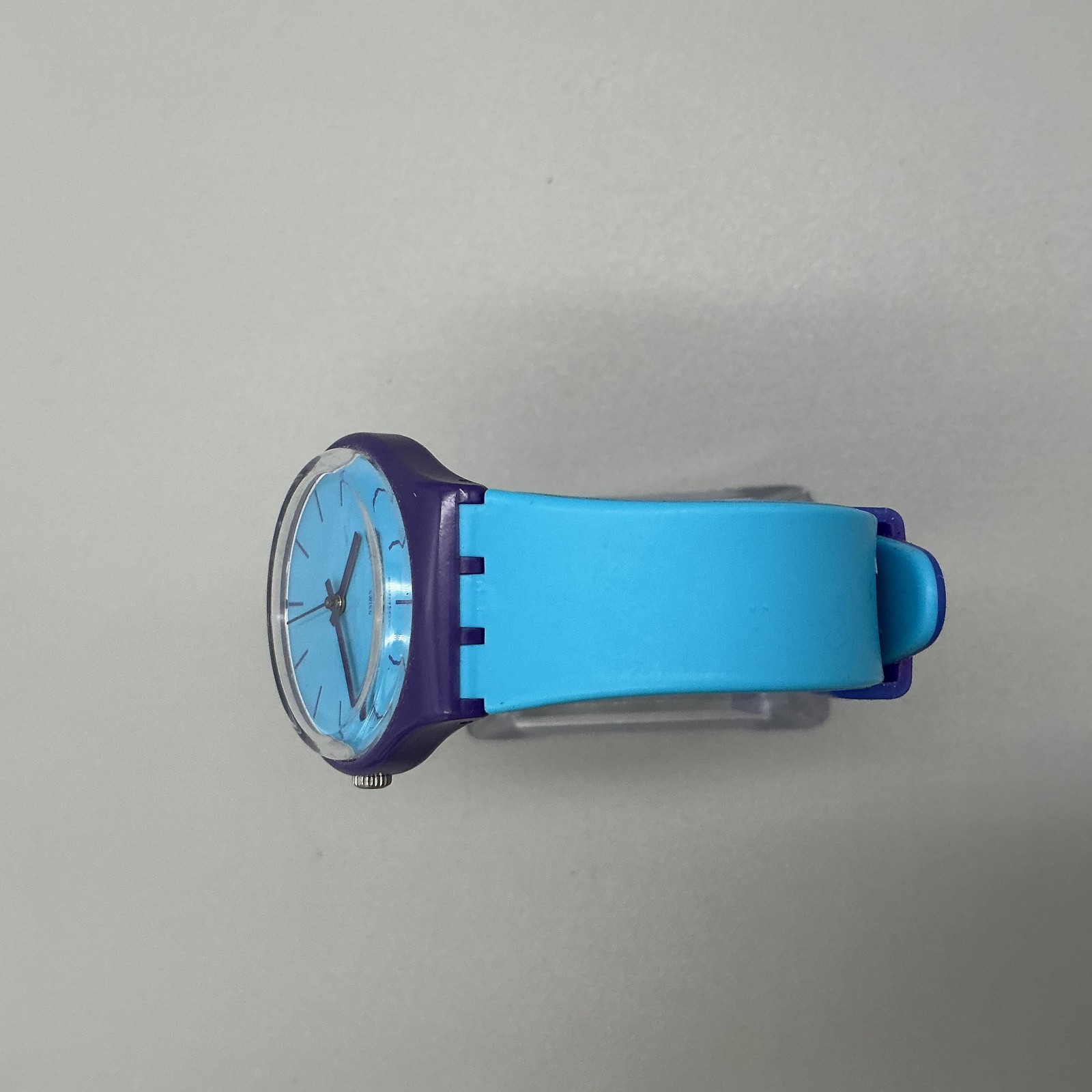 Swatch Mixed Up GV128 Mens Watch 34mm Blue Purple Swiss Made New Battery