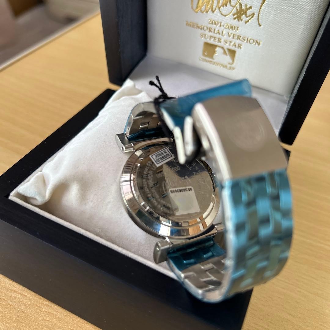 Rare MLB Ichiro Limited Model Watch Commemorating 3 Consecutive Years of 200 Hit
