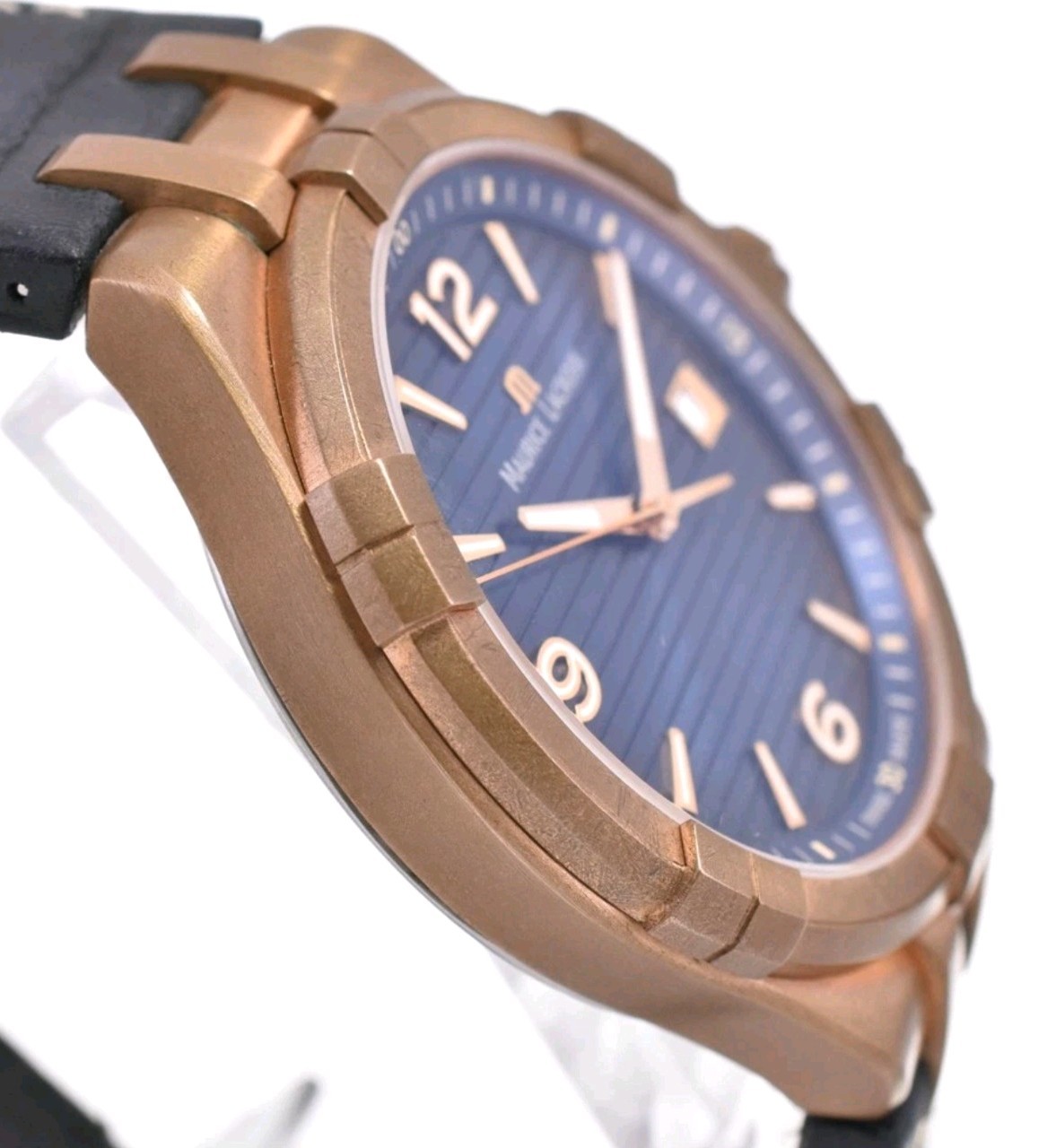MAURICE LACROIX Aikon Bronze AI1028-BRZ01-420-1 Quartz Movement Watch – Boxed