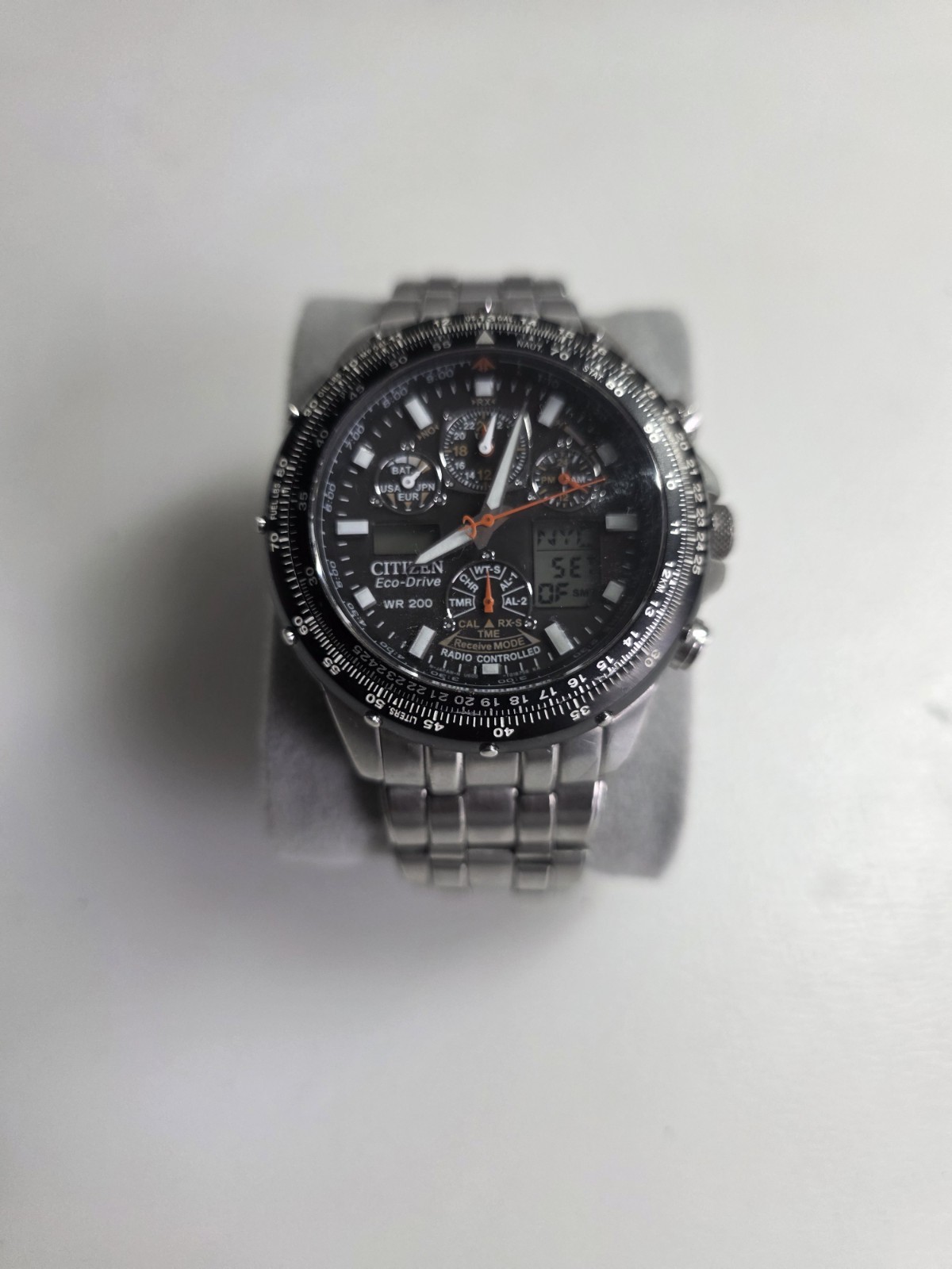 Mens Citizens Skyhawk Promaster U600-S041341 ECO-DRIVE.Radio Controlled.