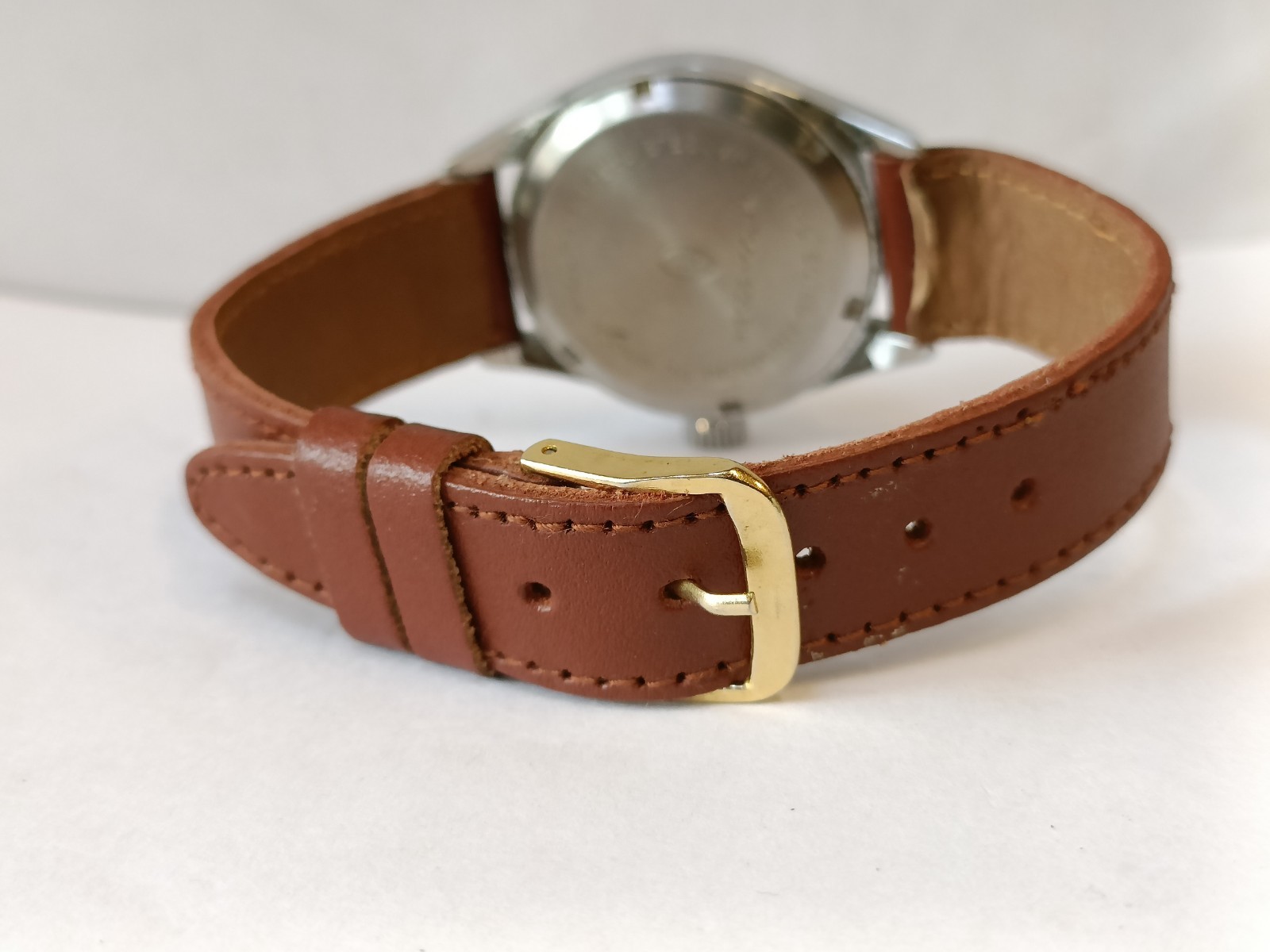 HEGDE-GOLAY WINDING MULTICOLOUR DIAL INDIA MEN’S WORKING CONDITION
