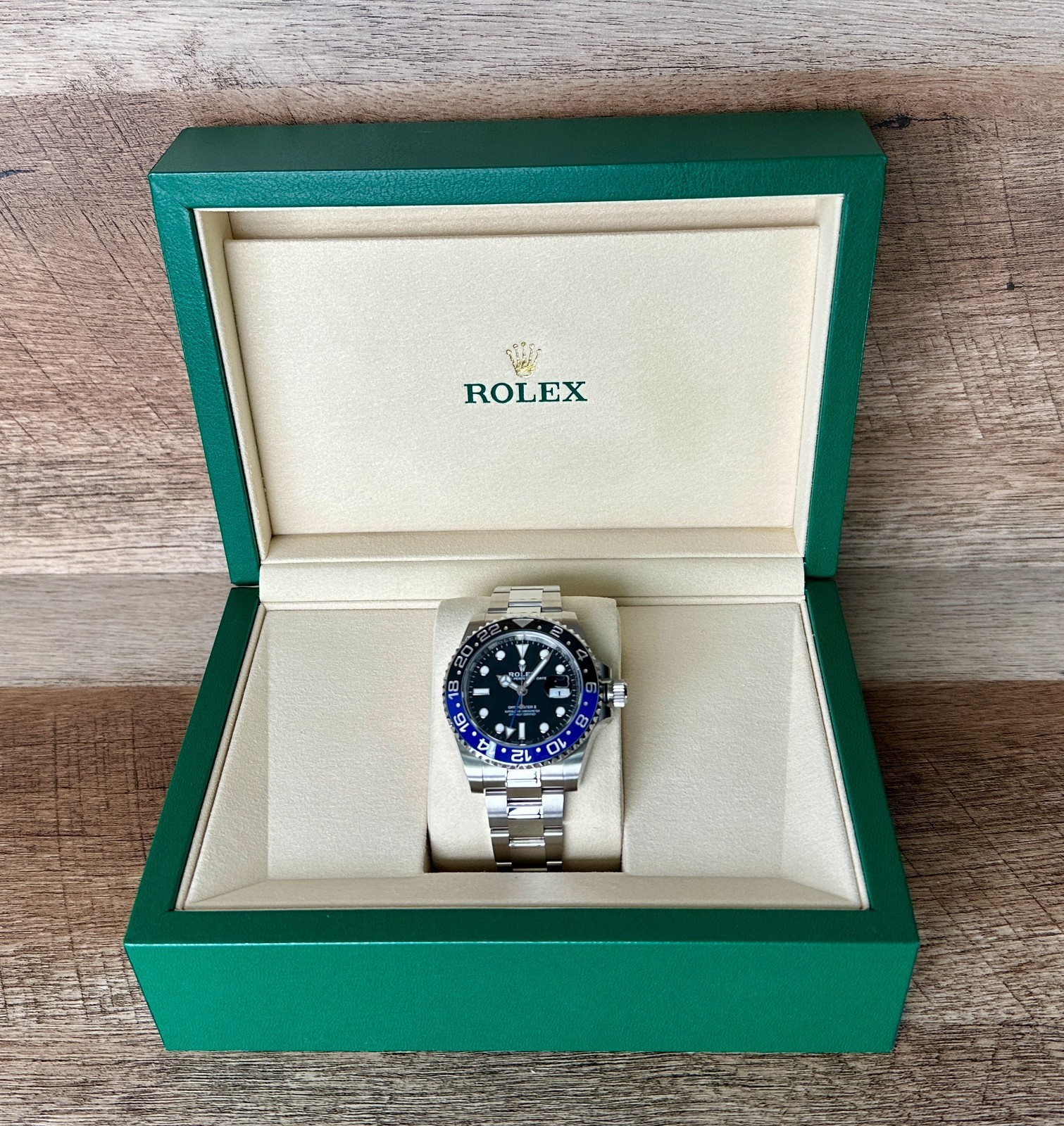 2025 ROLEX GMT-MASTER II “BATMAN” 126710BLNR FULL SET New Style Green Rolex Box!