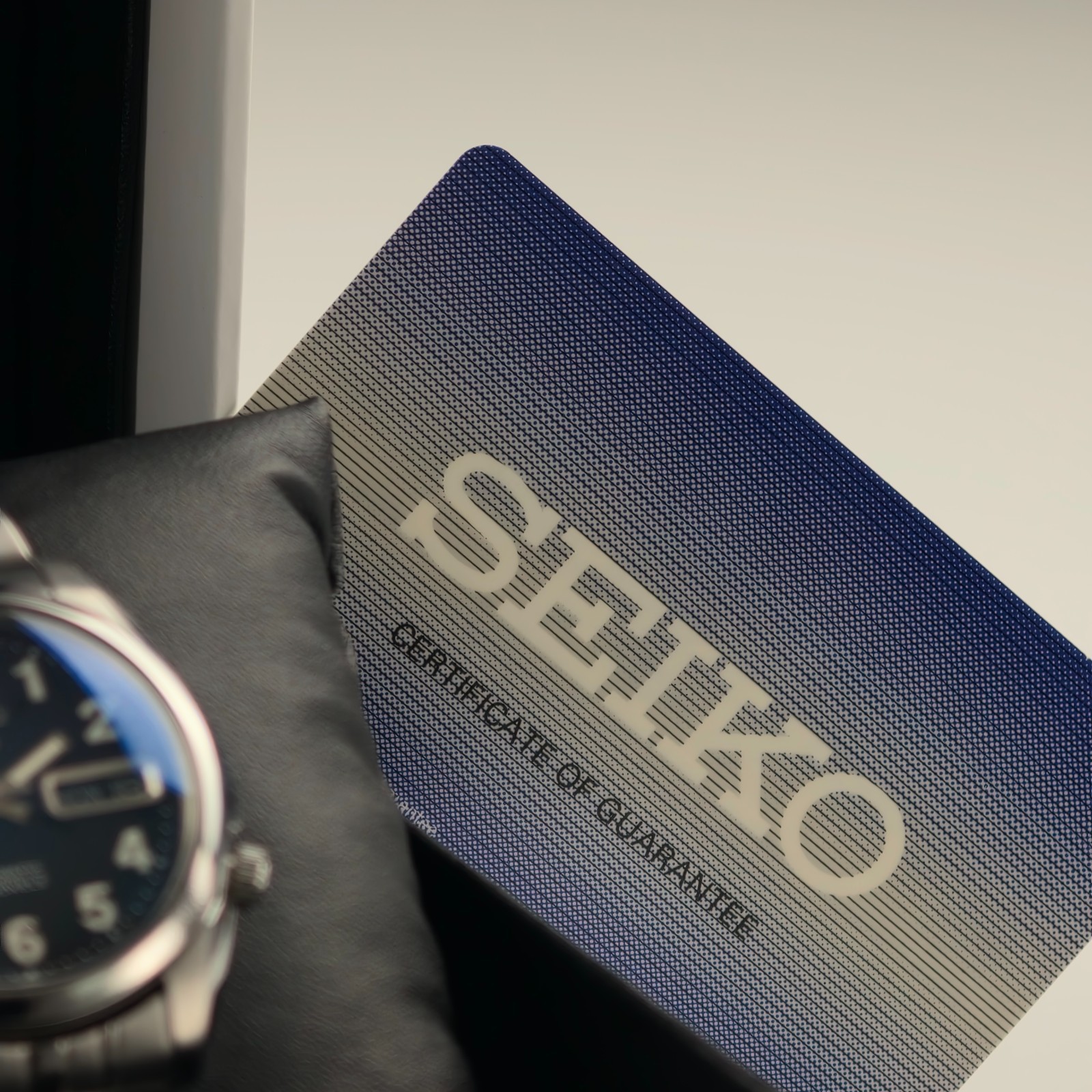 Seiko 5 SNK381K1 7S26-0090 Automatic Blue Dial Men’s Watch – Mint Full Set Box