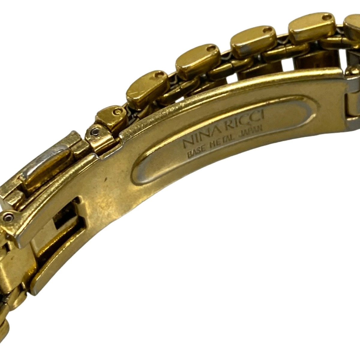 [A1R] Used Nina Ricci Watch White Dial Fashion Gold Plated Ladies [x2w]