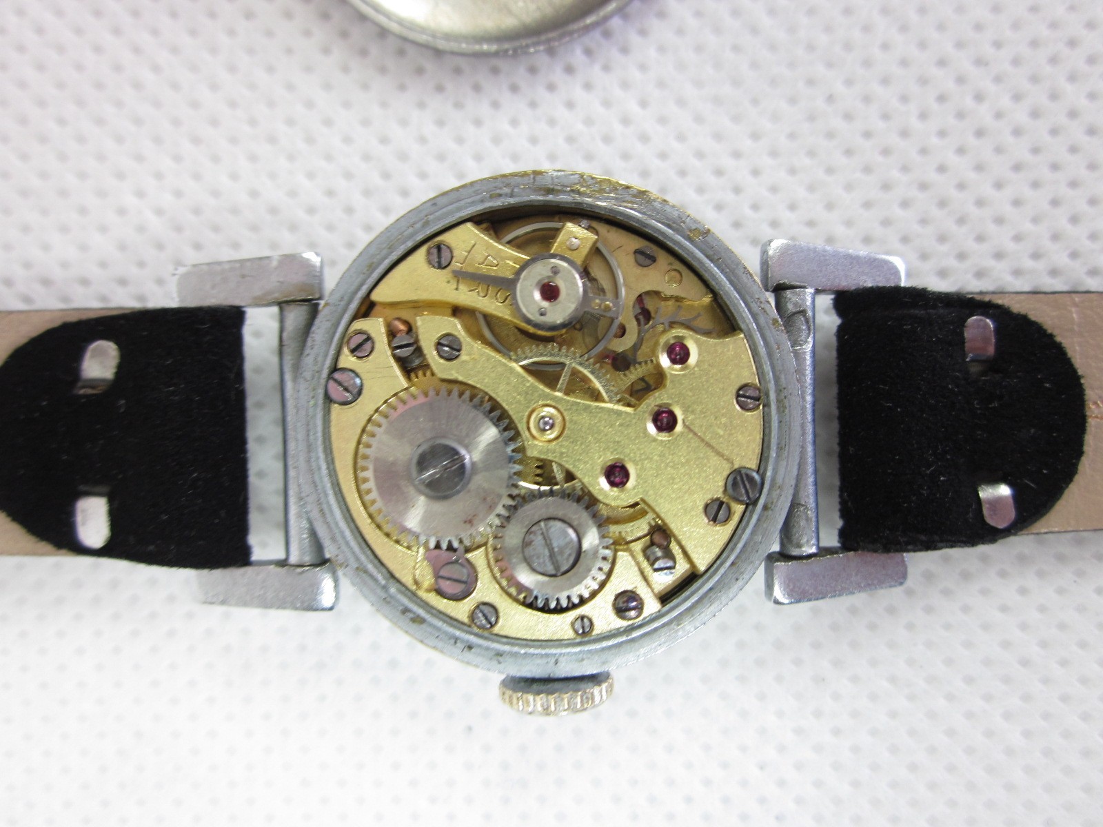 ANCRE 15 JEWELS MOVEMENT STILL MECHANICAL WRISTWATCH X WOMEN WORKING