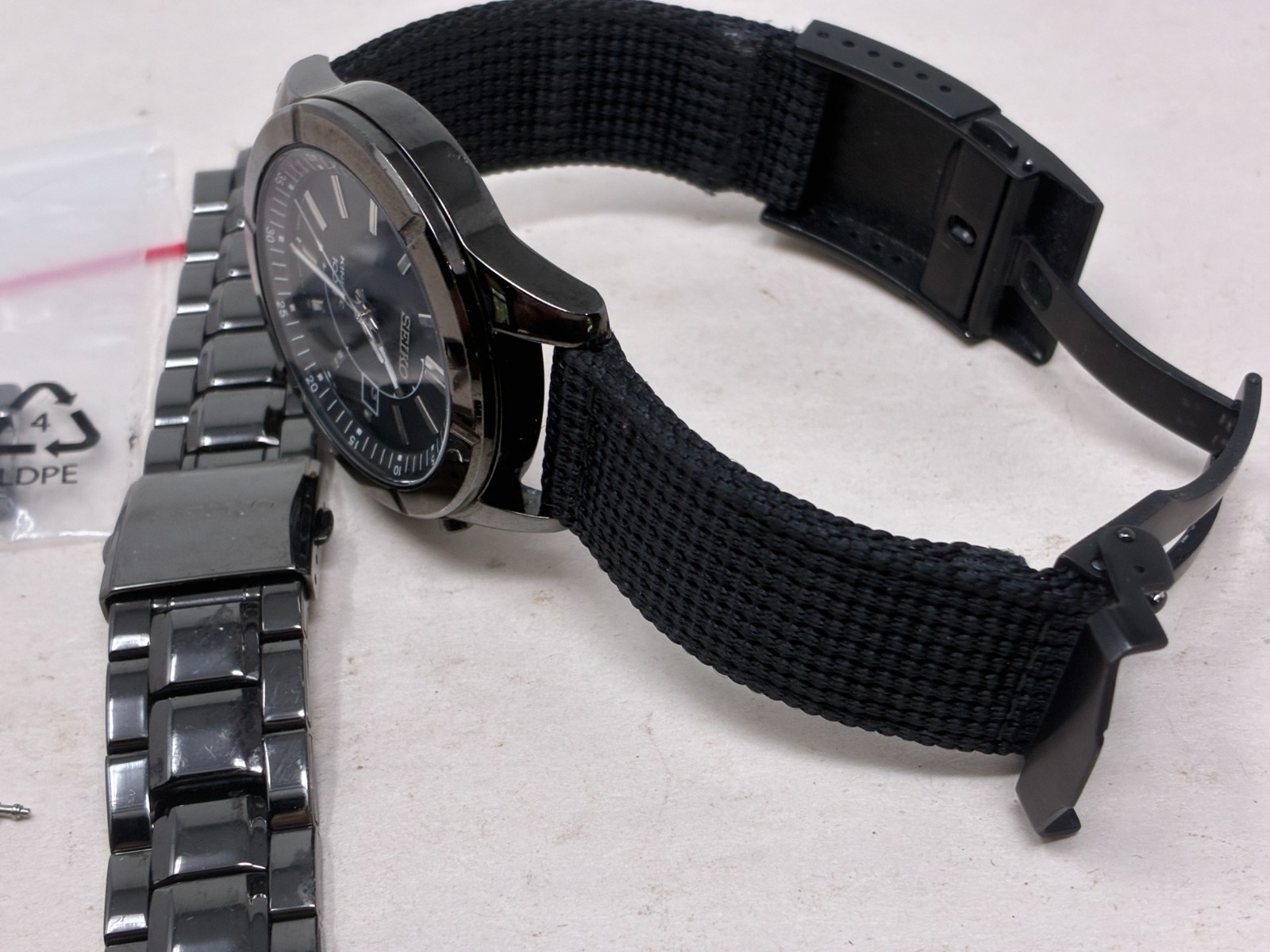Seiko Kinetic 100M WAtch Water Resistant 10 BAR 5M62-ODAOM with Extra band