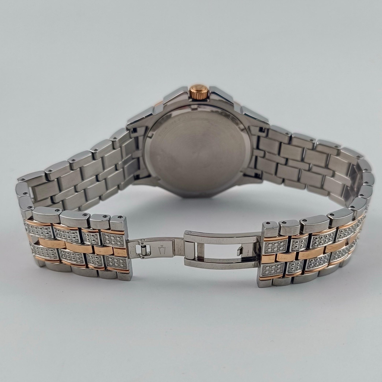 Bulova Octava Men’s Quartz Watch 41.5mm Gold Silver Crystal Two-Tone 98C133