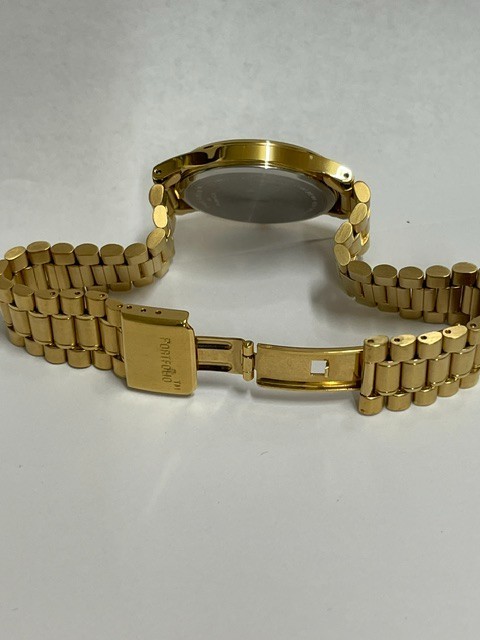 #2965 Tiffany & Co Portfolio Roman Numeral Unisex Wristwatch 32mm Sized 7.5″