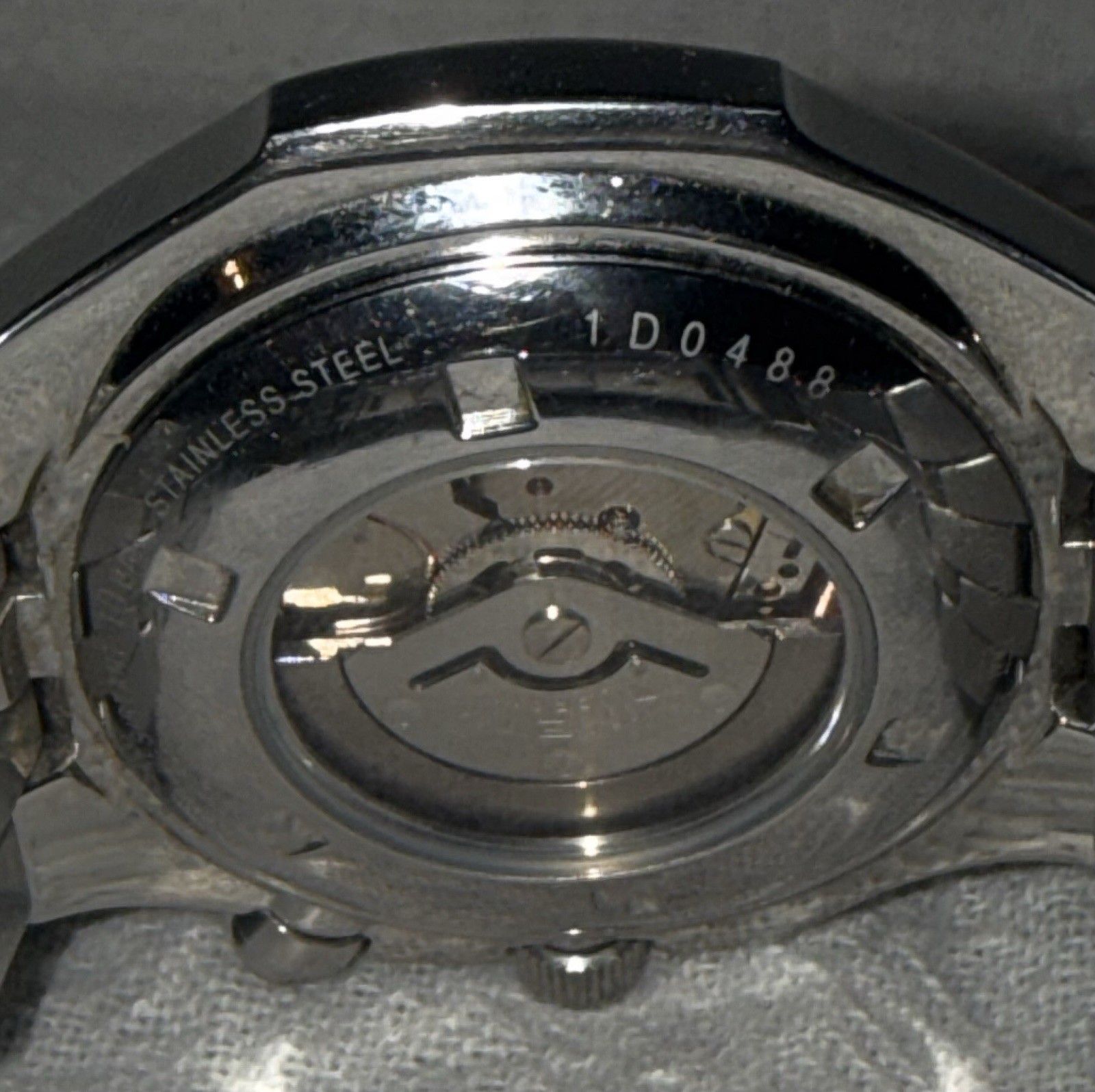 Seiko Kinetic 5M62 Black Dial Stainless Steel 100M – New Capacitor
