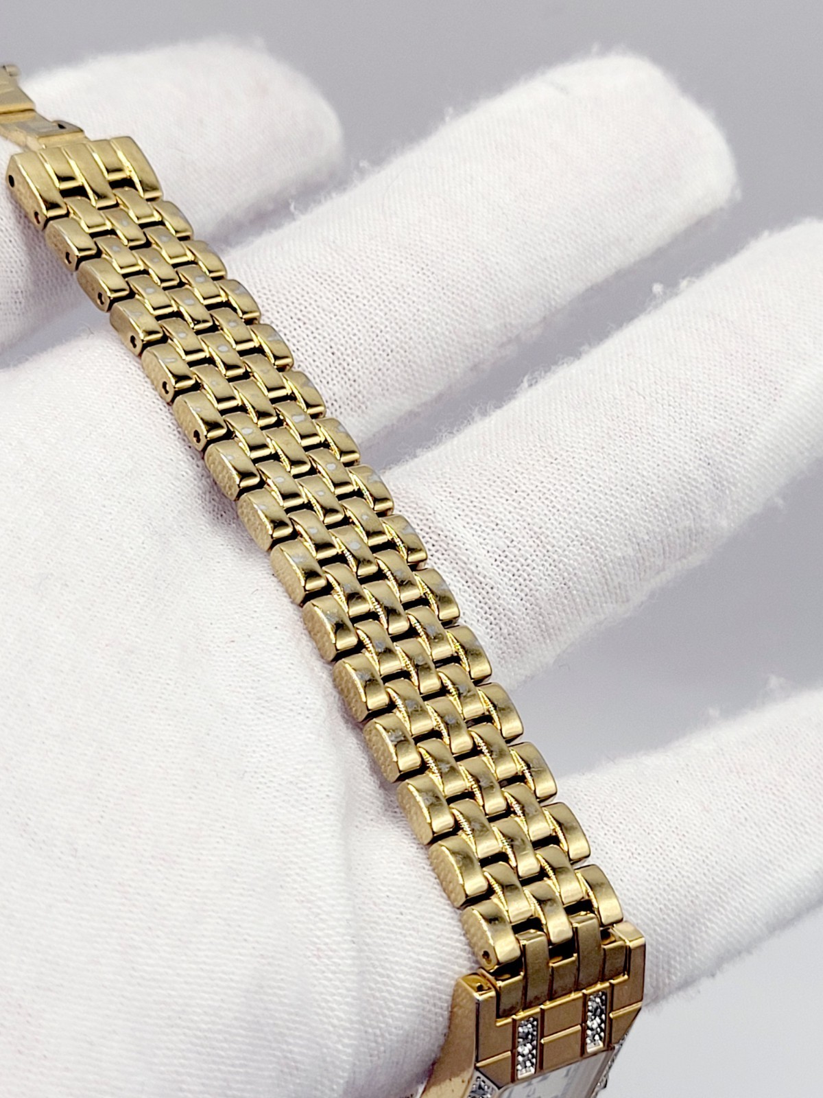 [N.MINT] 16mm Bulova Tank Diamond White Dial Gold Tone Women Watch