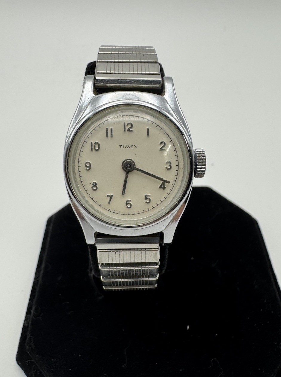 Vintage Timex Womens Watch 23mm Stretch Band With Original Box Manual Wind