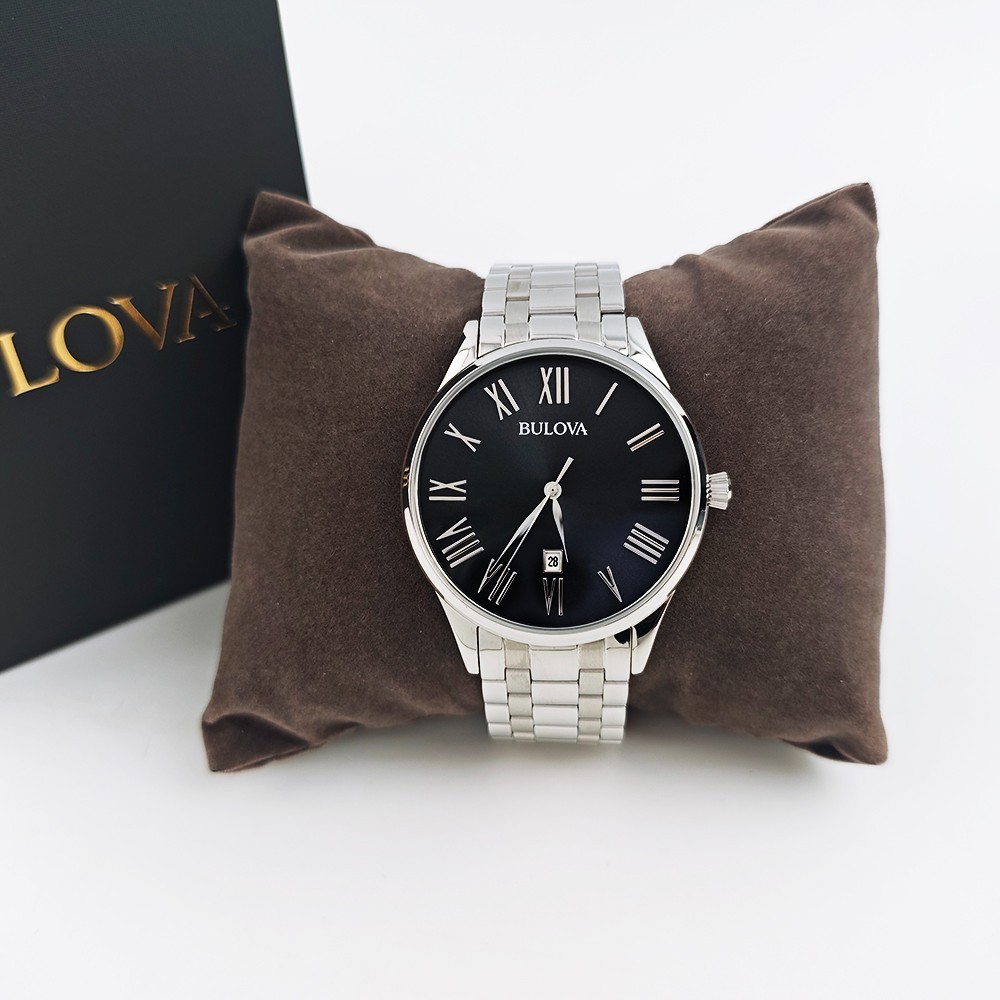 Bulova 96B261 Classic Gray Dial Silver-Tone Bracelet Men’s 40mm Quartz Watch
