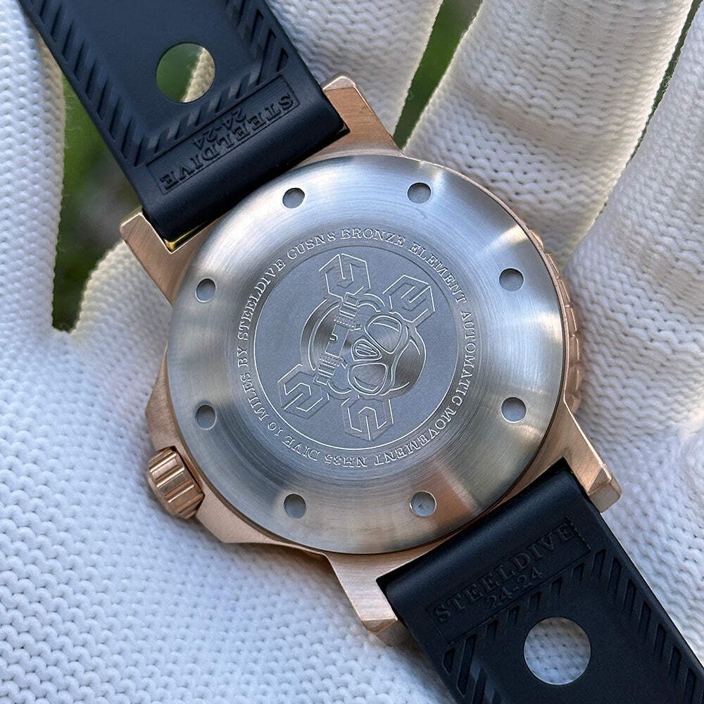 STEELDIVE SD1982S — 46.5mm Oversize Thick CuSn8 Solid Bronze NH35 Dive Watch
