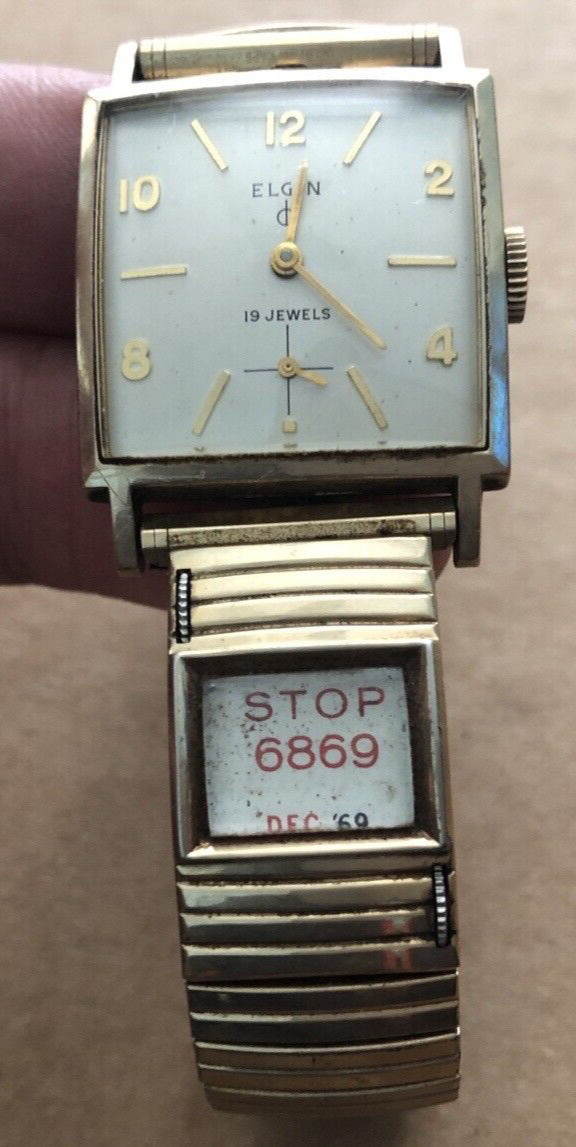 Vintage ELGIN 19 Jewels Mens Wrist Watch 1OK Gold Filled Bezel Top Caps Calendar