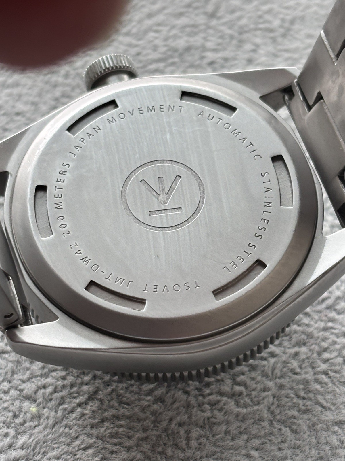 Tsovet JMT-DW42 Global Explorer Automatic Watch (Blood / Maroon Edition) – Mint