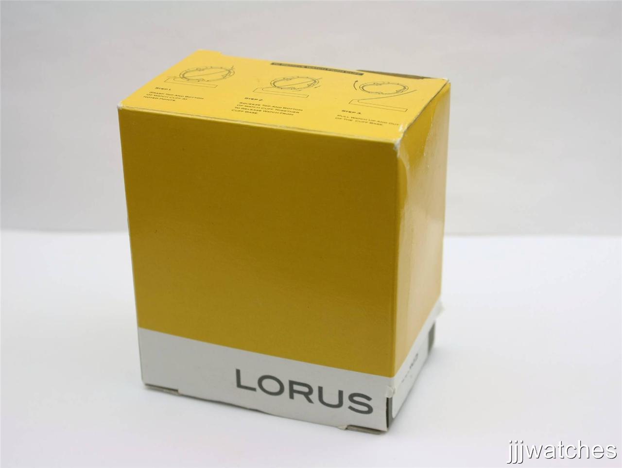 New Lorus Classic Bracelet Lilac Tinted Glass Women Watch 23mm LR0234