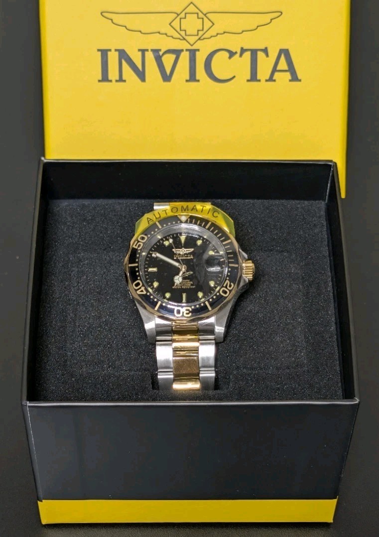 Invicta Pro Diver Automatic Men’s Watch (Model 8927) – Two-Tone & Black