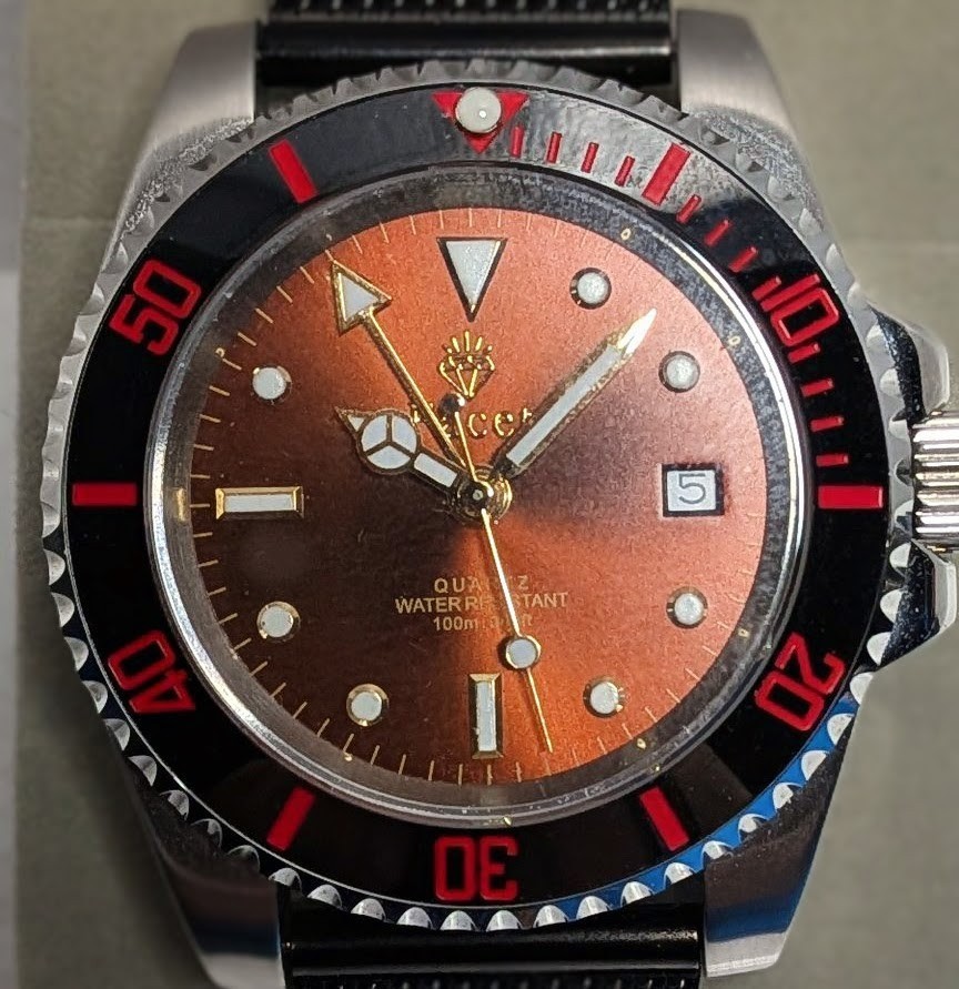 Facet GMT Milano with GMT movement and mesh braclet