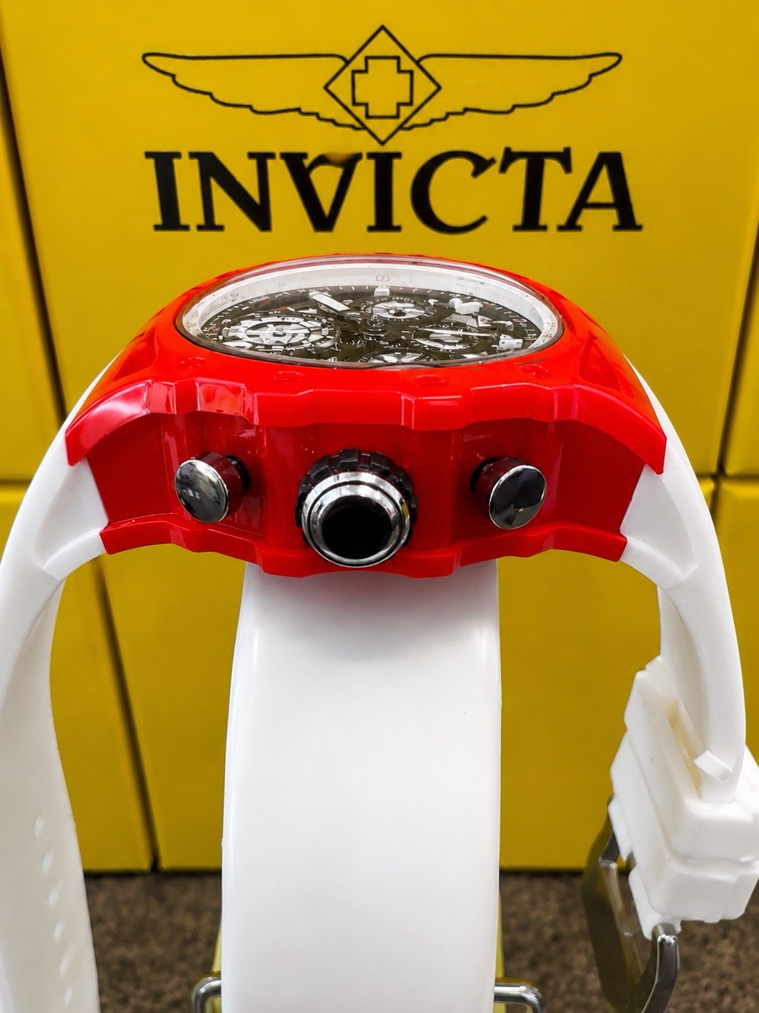 Invicta Racing Vaulthan Vaulthan Men’s Watch – 44mm. White (69647)