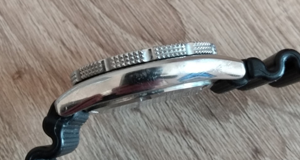Vintage Citizen Promaster 5502-F50352 Quartz Dive Watch – VGC (See Description)