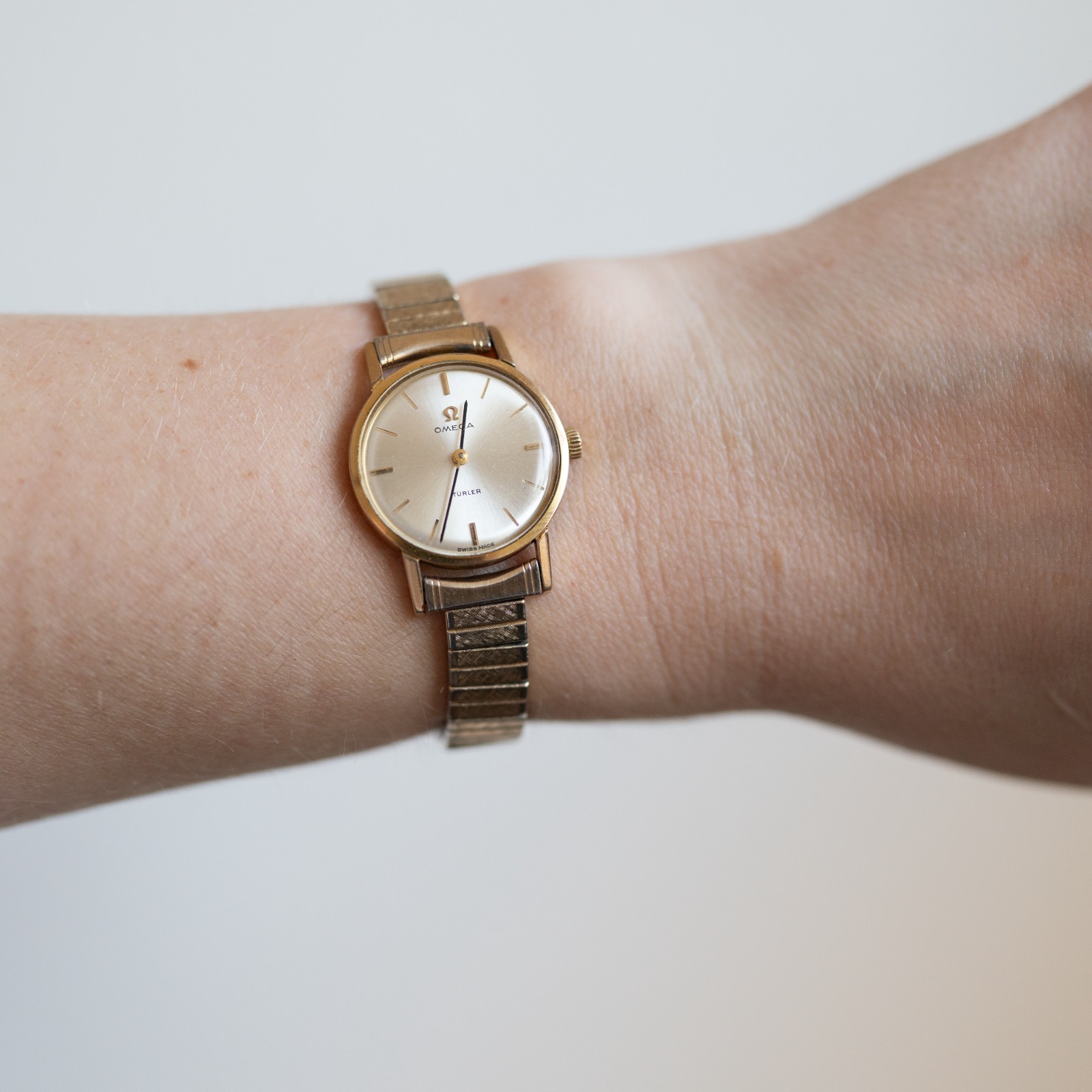 EXCELLENT CONDITION OMEGA TURLER Cal.620 Manual Winding 24mm Women’s Watch