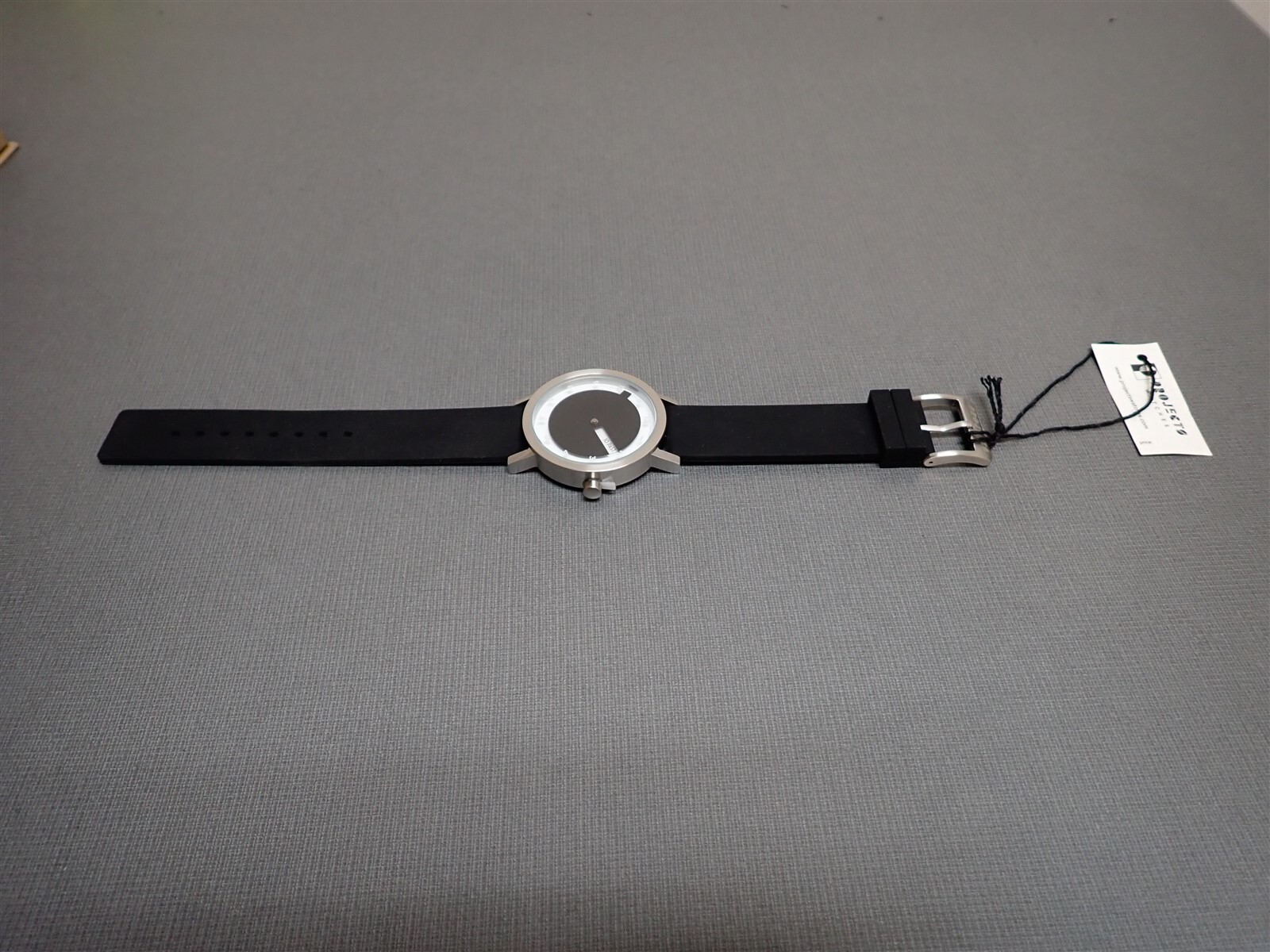 NEW Projects Watches PJT-7215S Till 40mm Black Silicone Band Watch