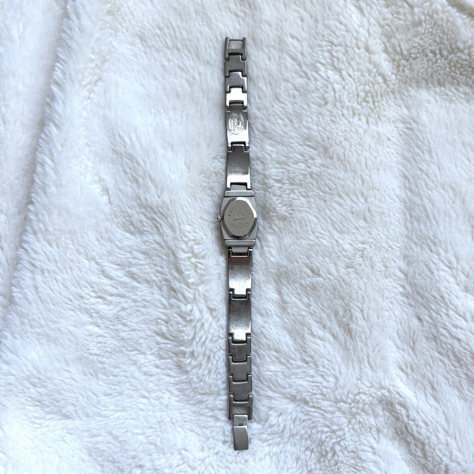 Vintage Royalton Slide Out Womens Watch 18mm Silver Tone New Battery 7″