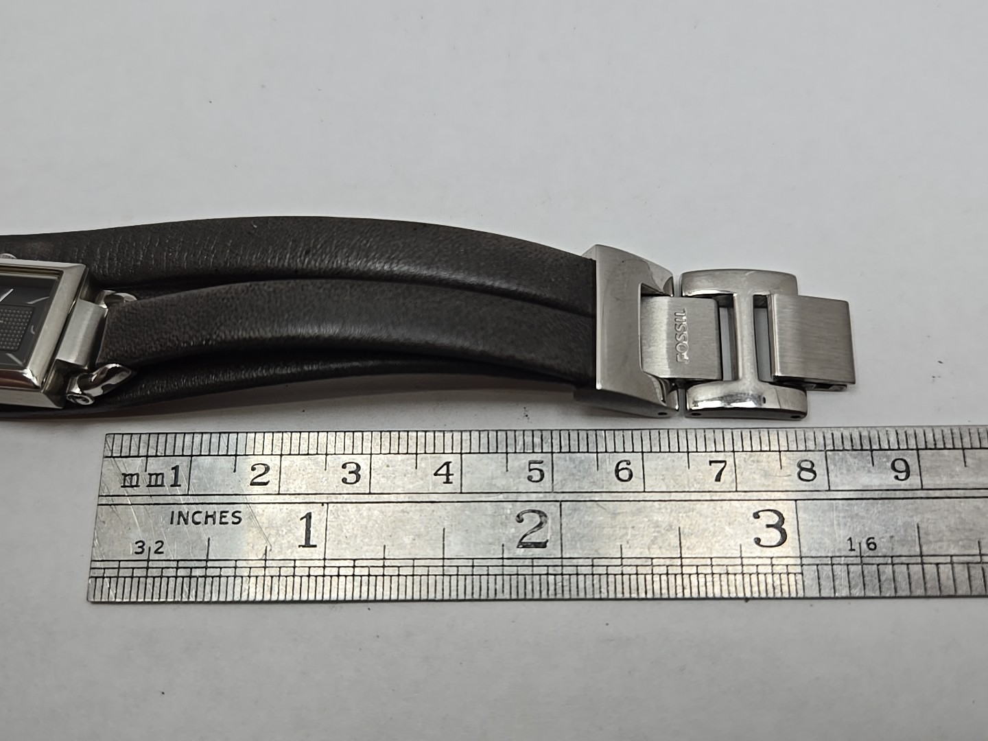 Fossil Delaney JR1371 Womens Gray Silver Tank Wrap Leather Watch New Battery