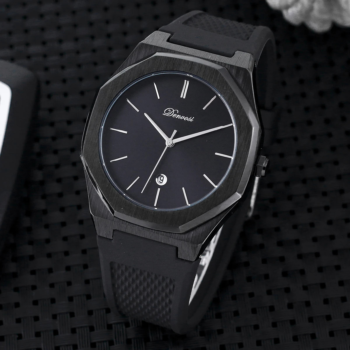 Simple leisure sports men’s quartz watch Waterproof casual wristwatch for men