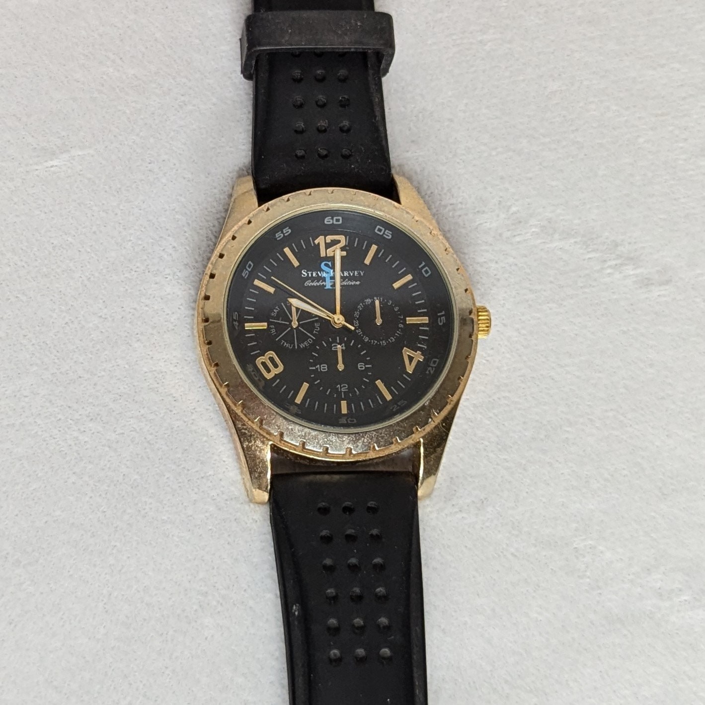 Steve Harvey Celebrity Edition Men’s Watch | Classic Style Silicone Band